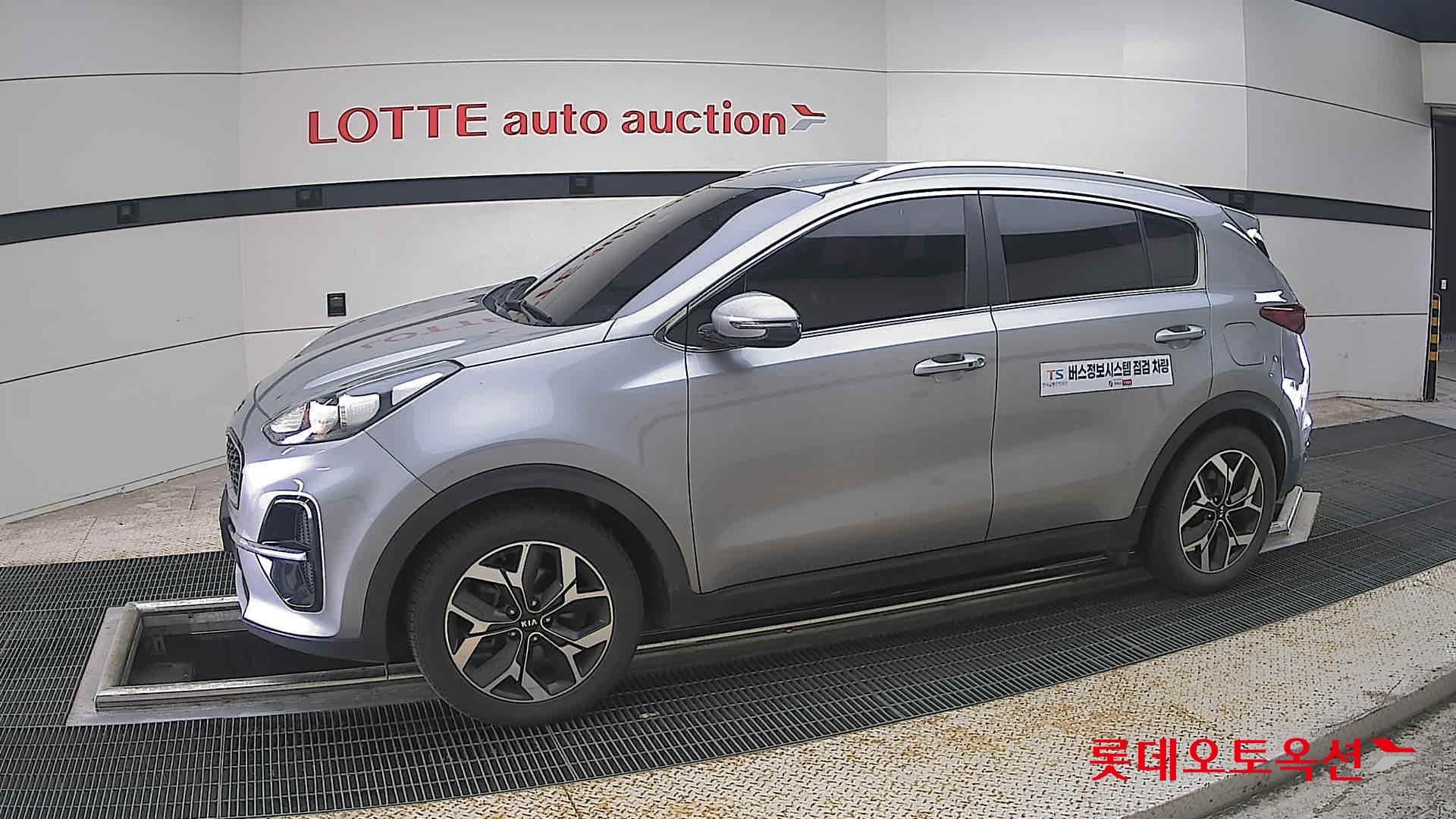 2020 - kia sportage