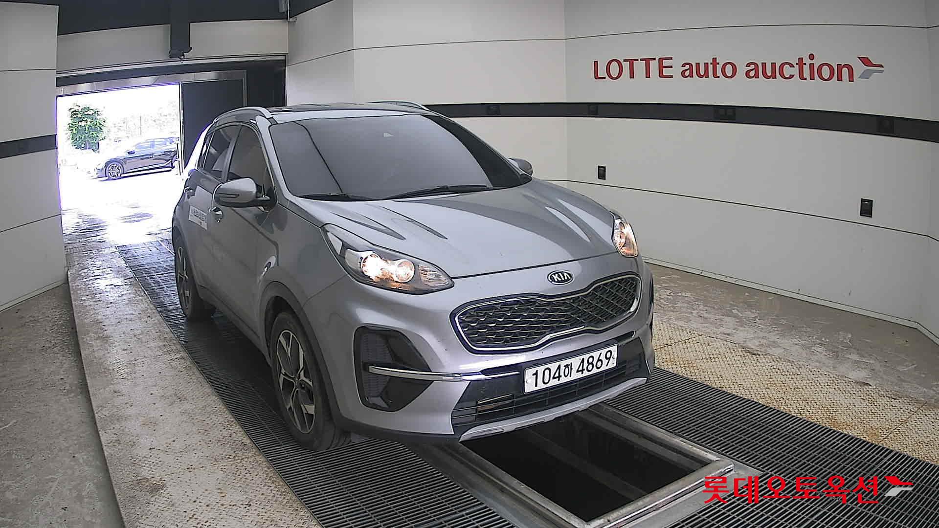 2020 - kia sportage