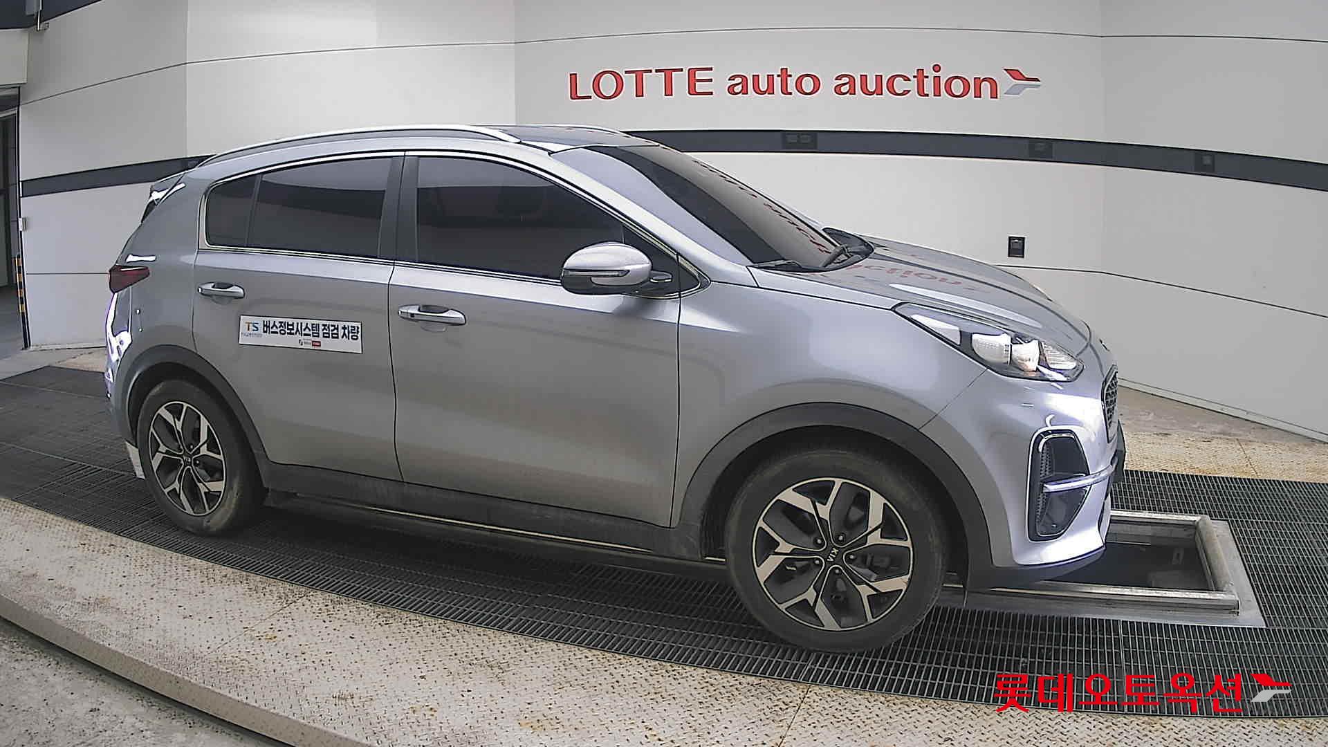 2020 - kia sportage