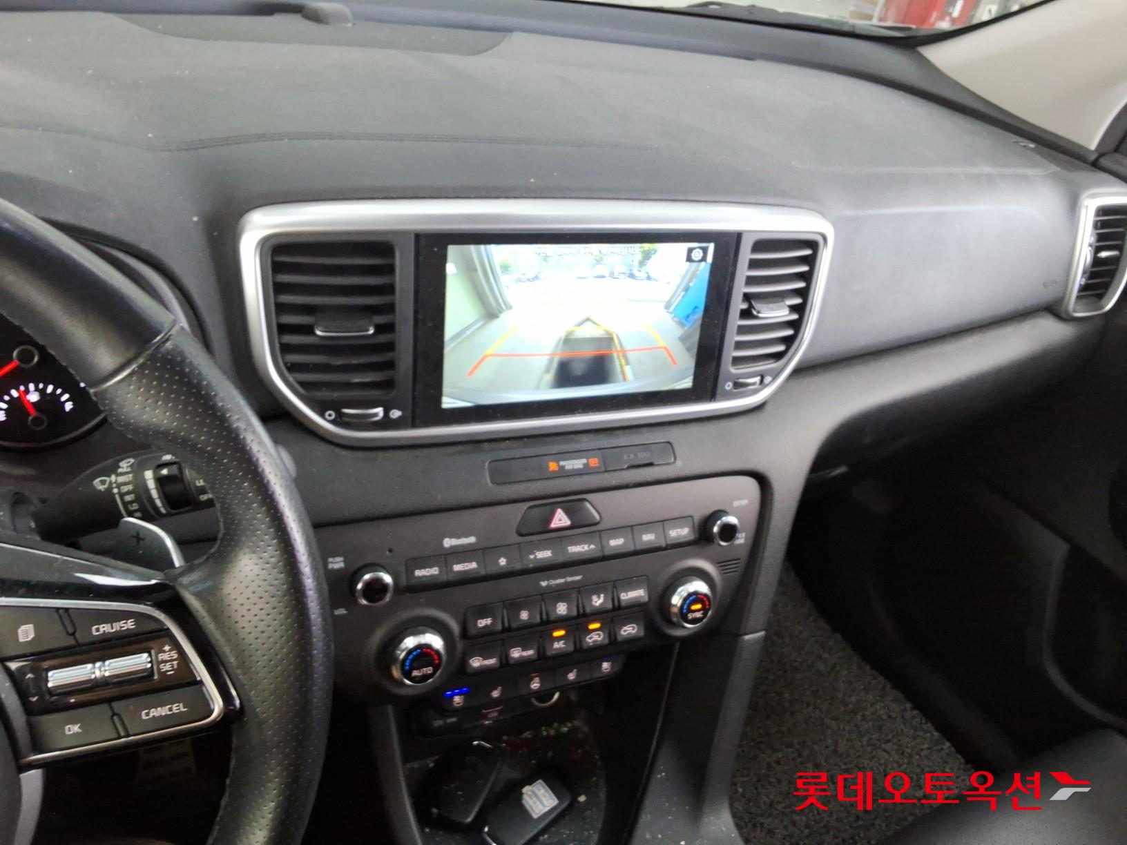 2020 - kia sportage