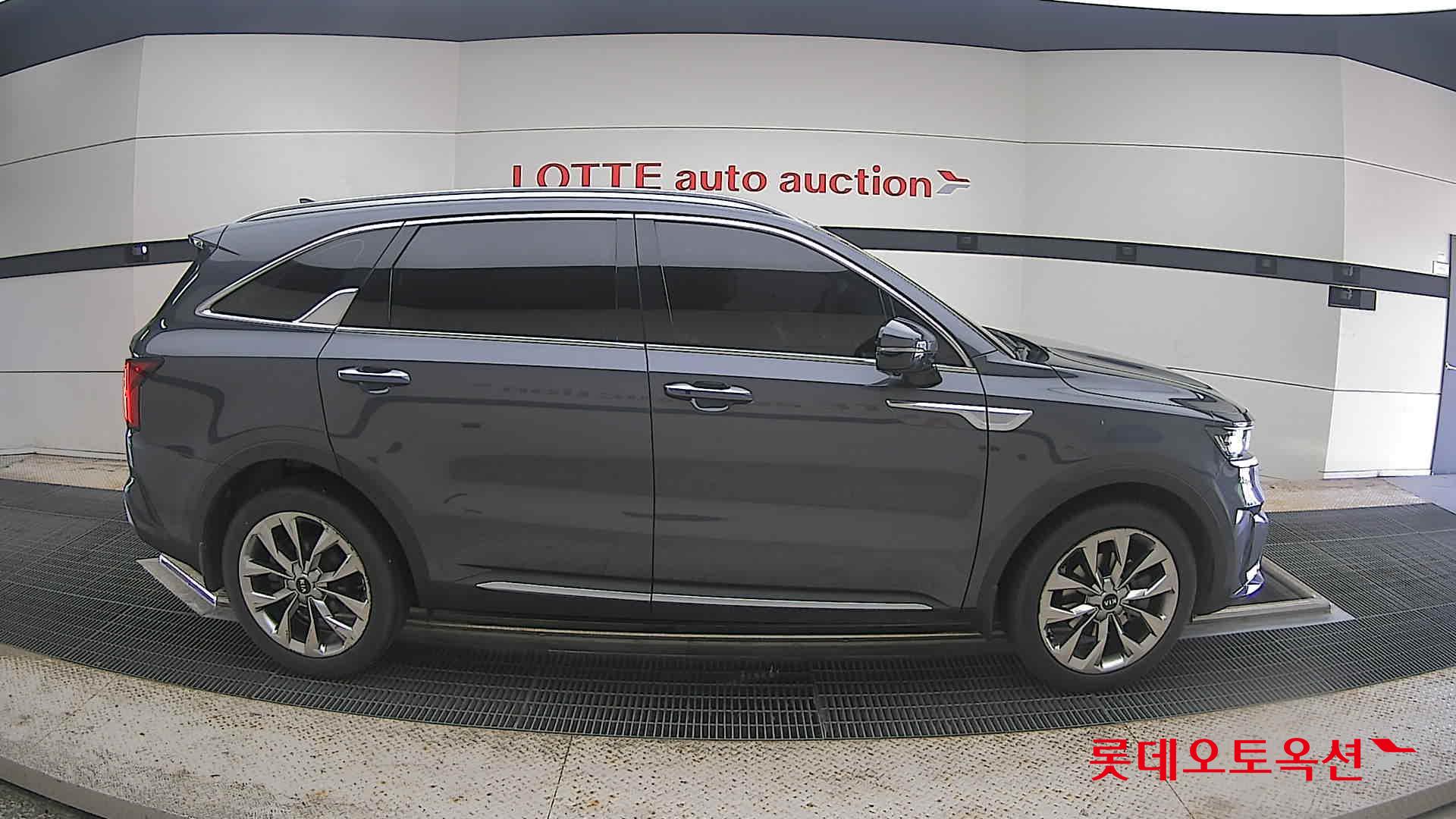 2021 - kia sorento