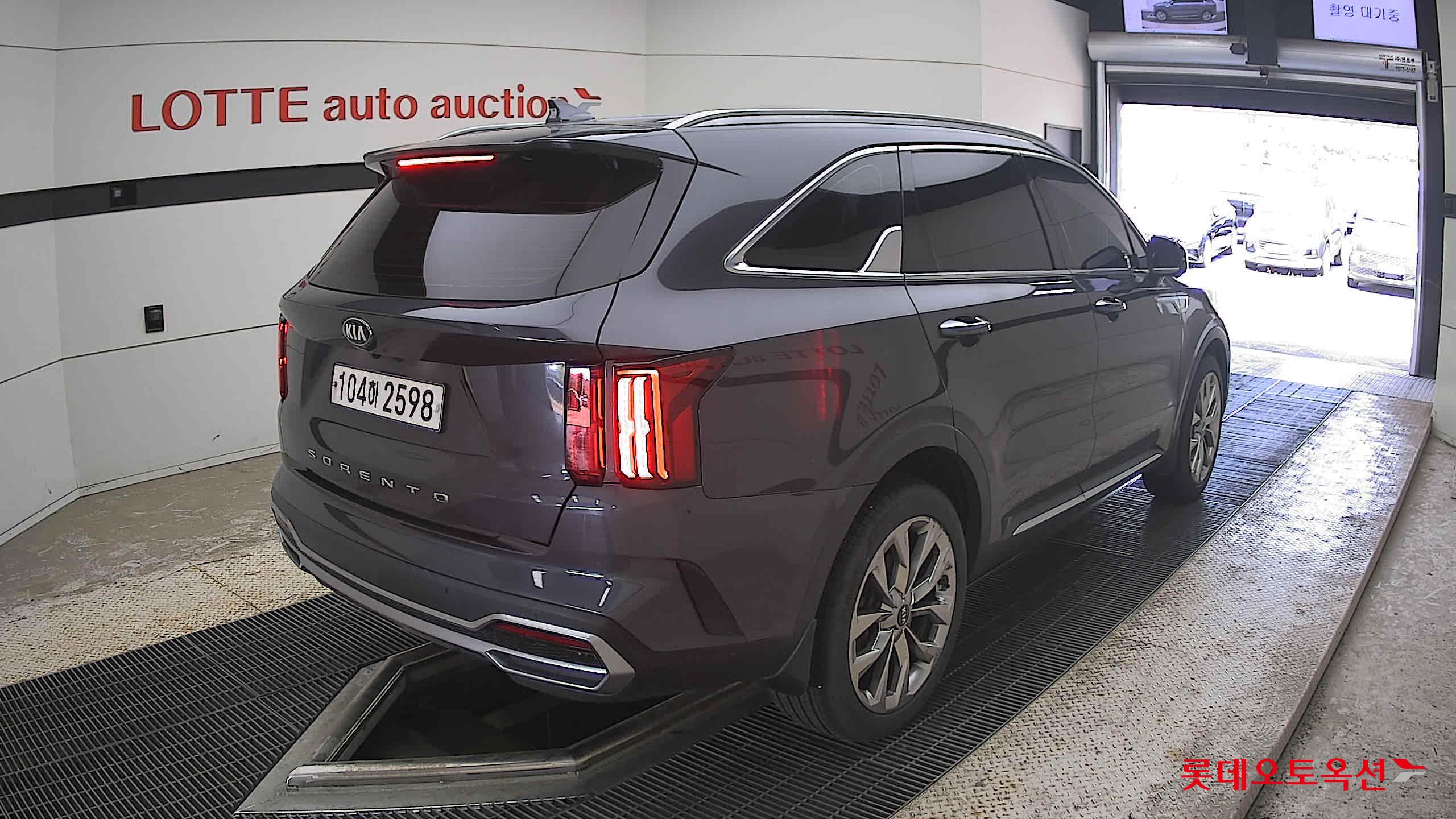 2021 - kia sorento