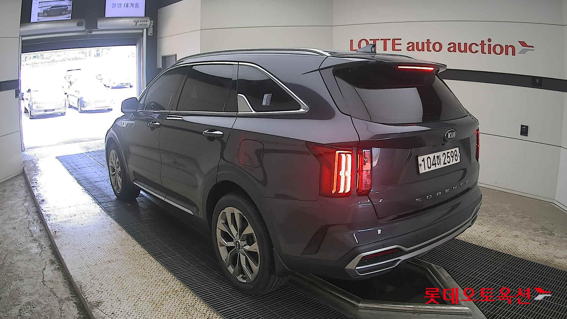 2021 - kia sorento