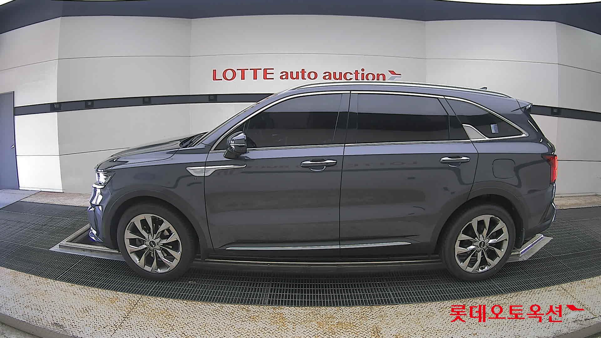 2021 - kia sorento