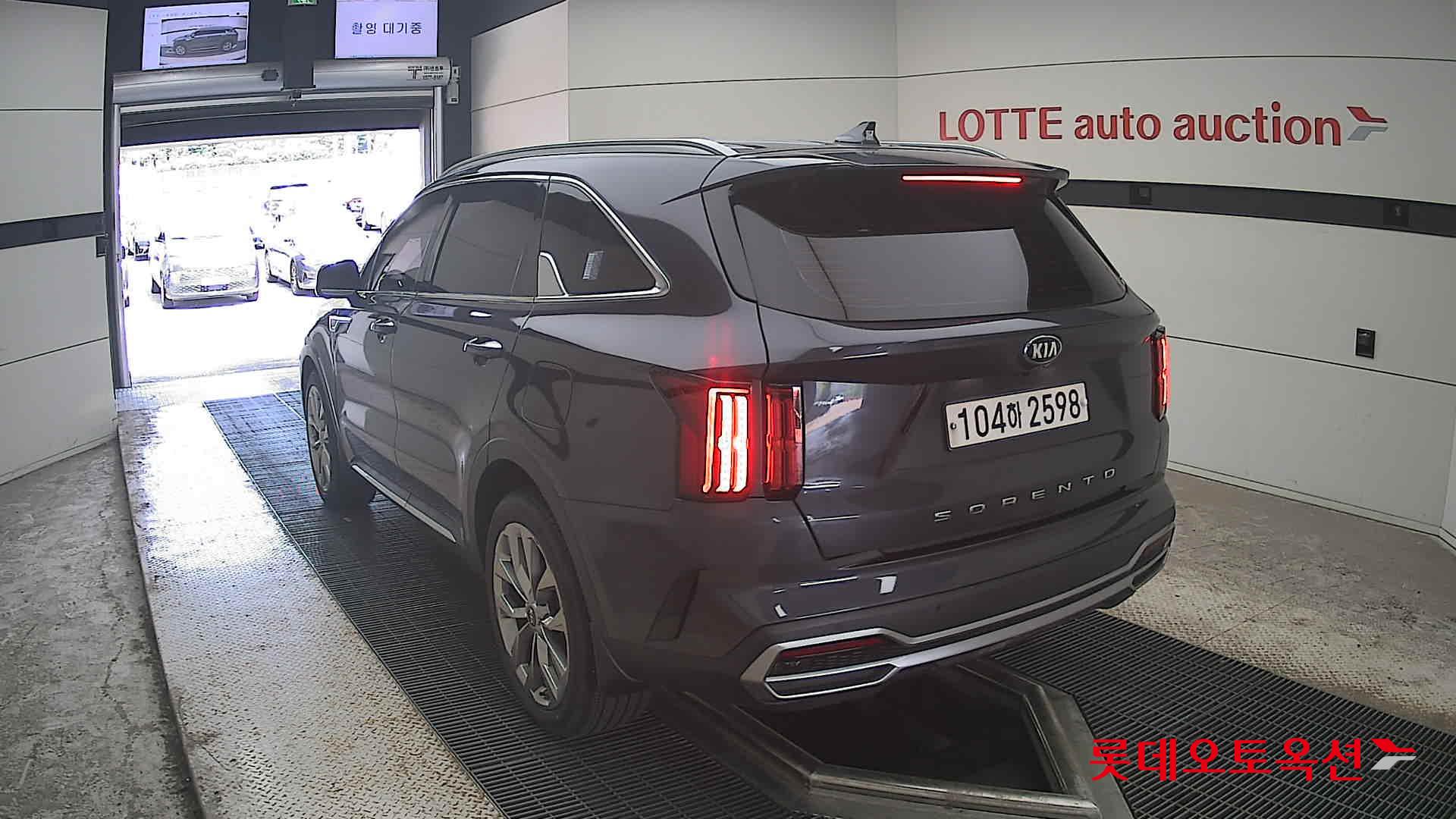 2021 - kia sorento