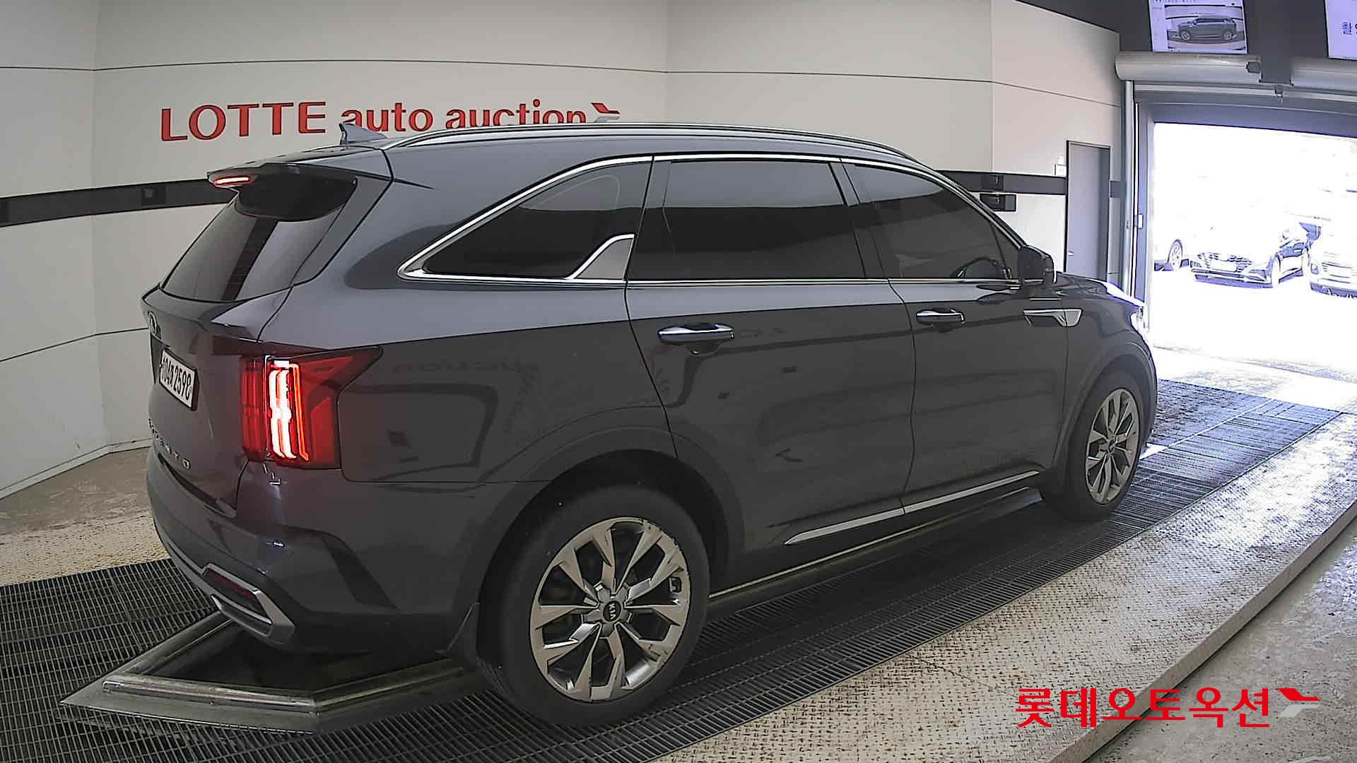 2021 - kia sorento