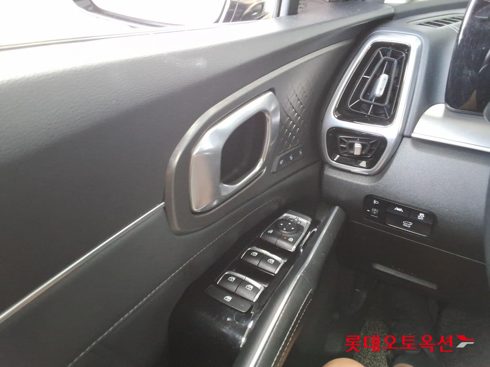 2021 - kia sorento