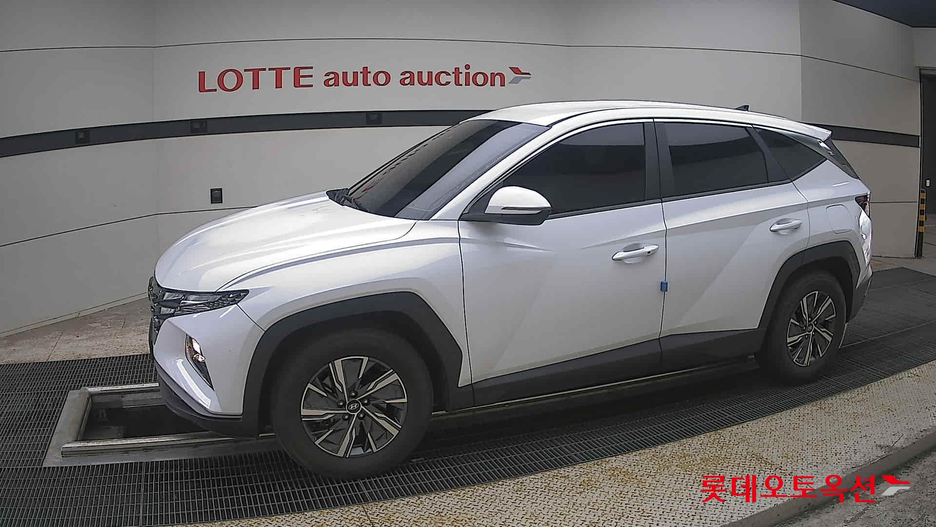 2021 - hyundai tucson