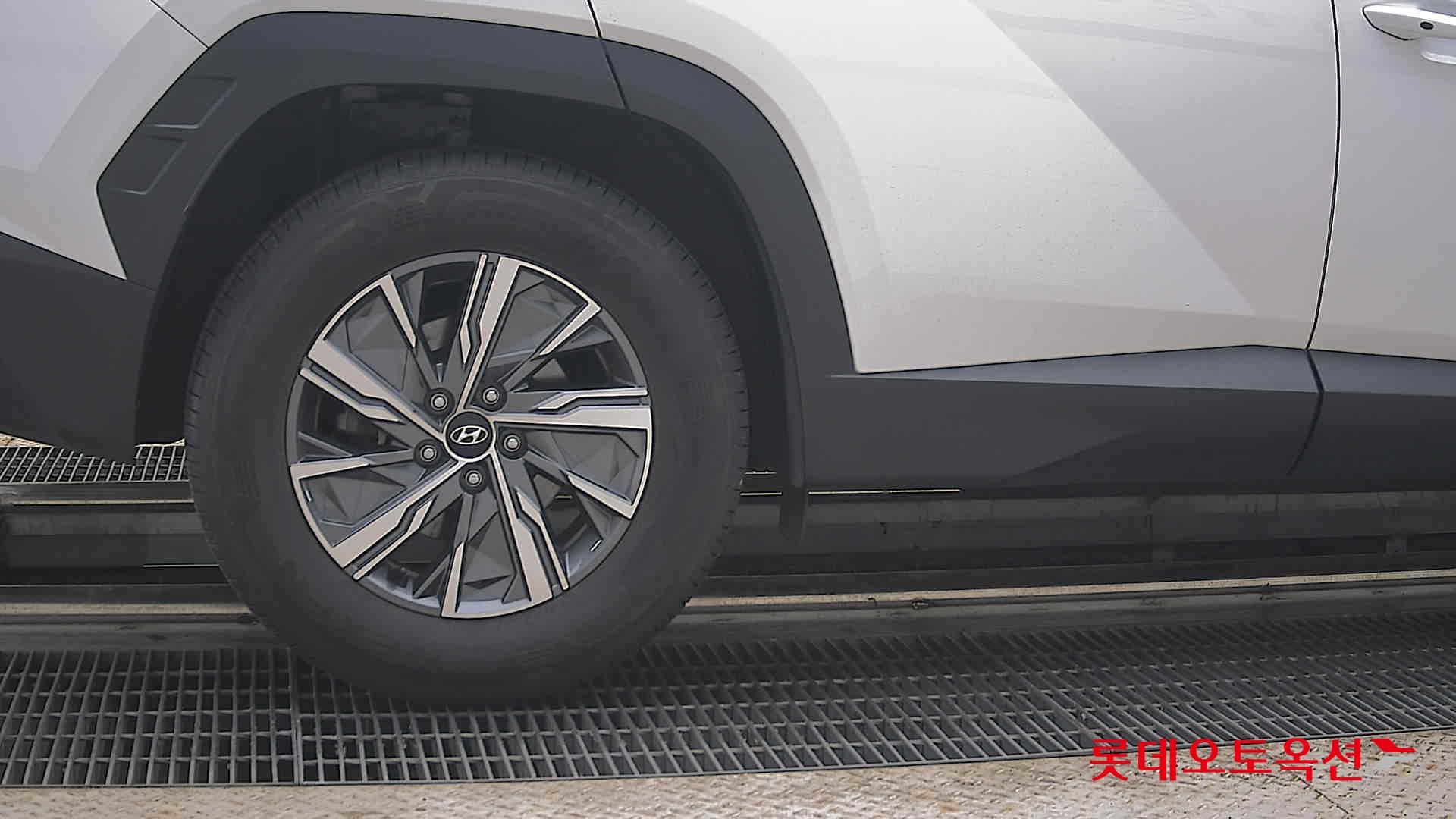 2021 - hyundai tucson