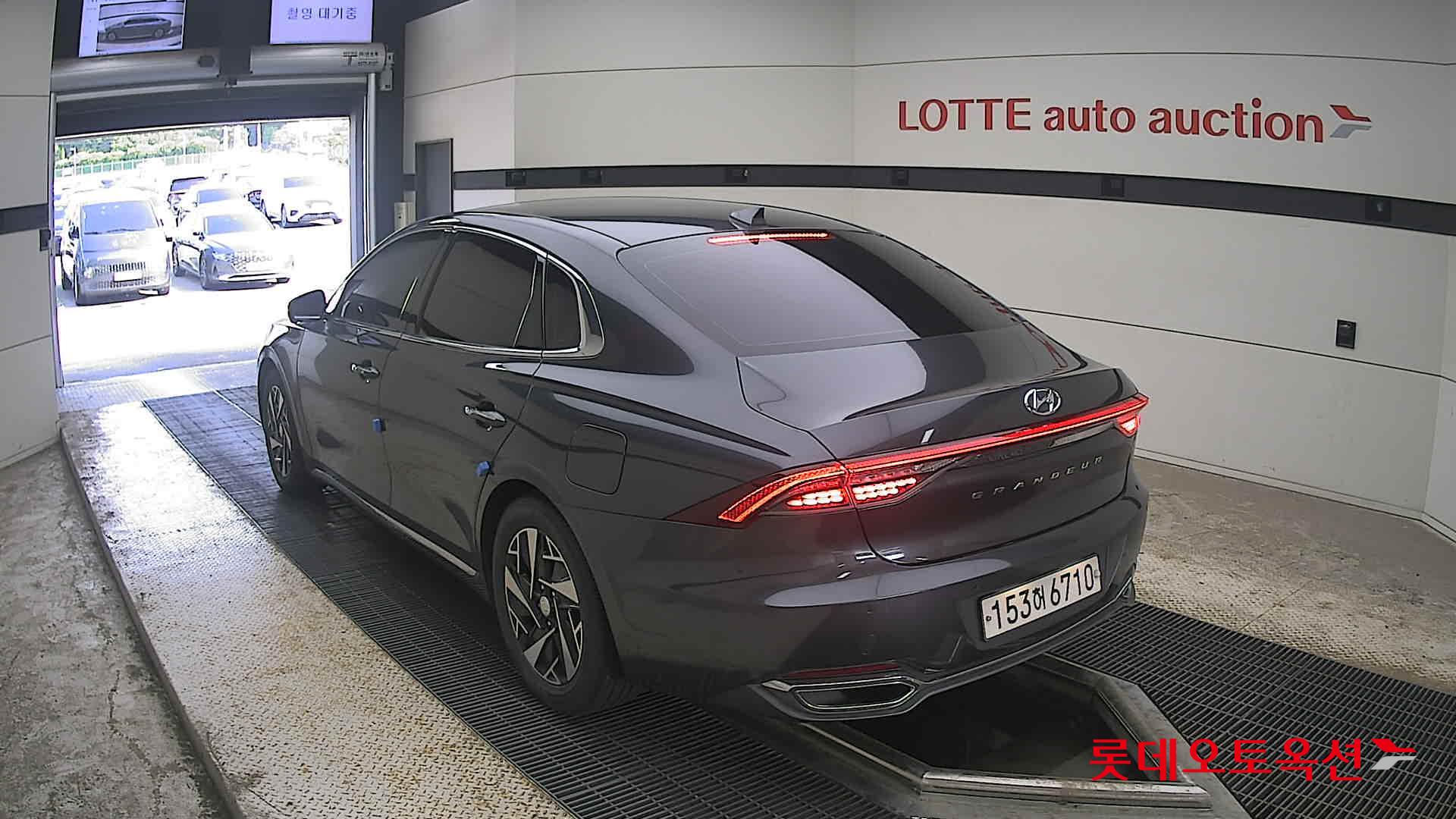 2021 - hyundai grandeur