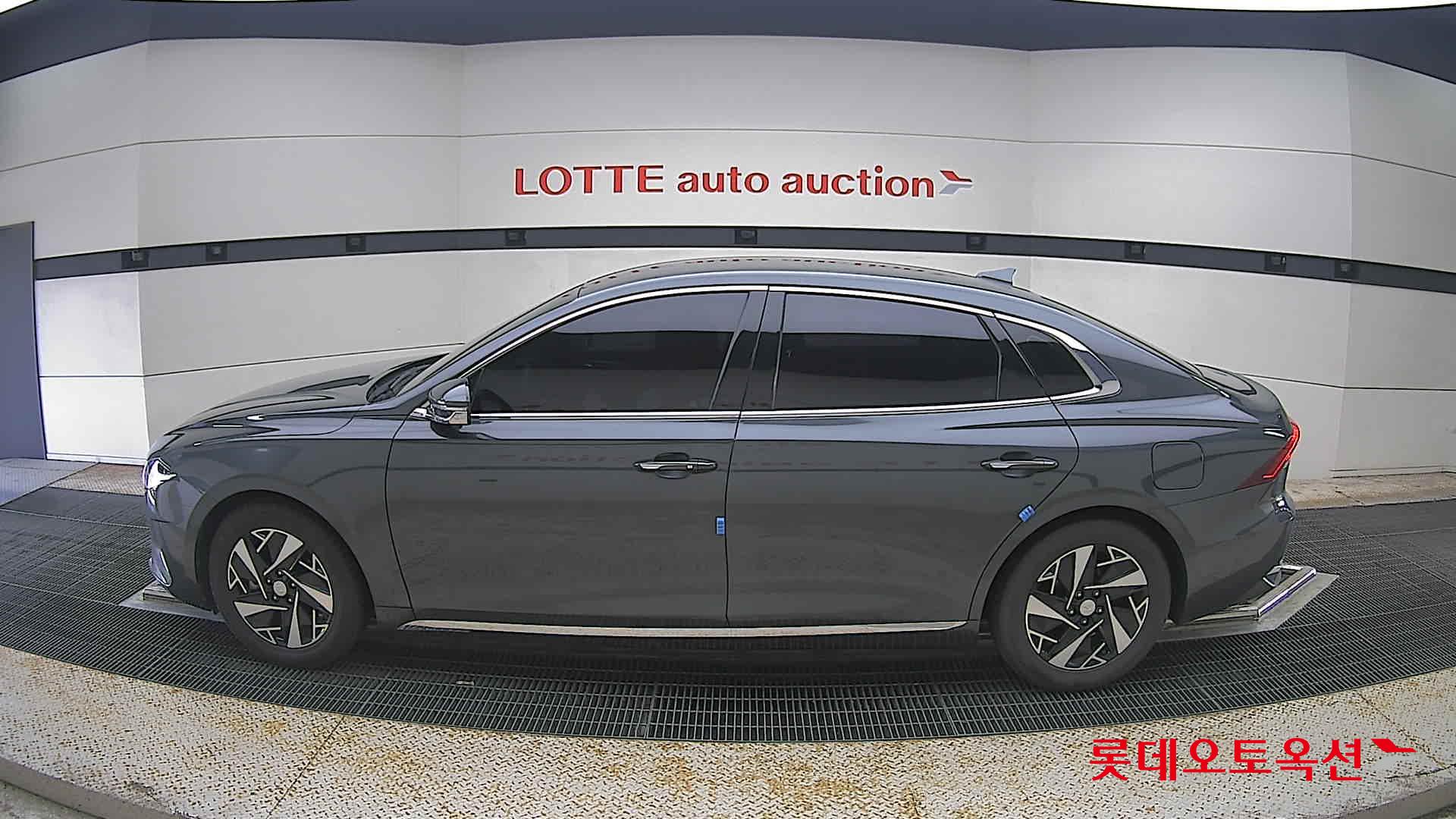 2021 - hyundai grandeur