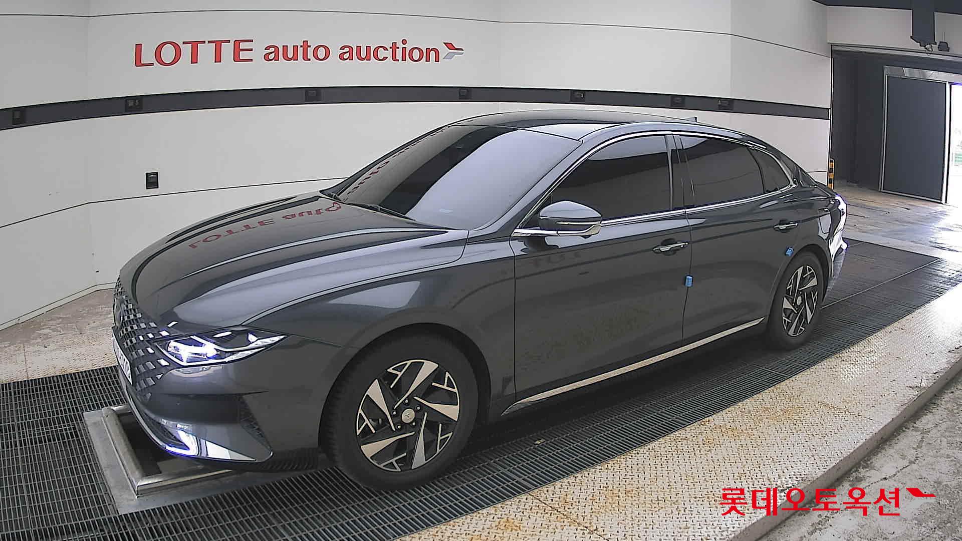 2021 - hyundai grandeur