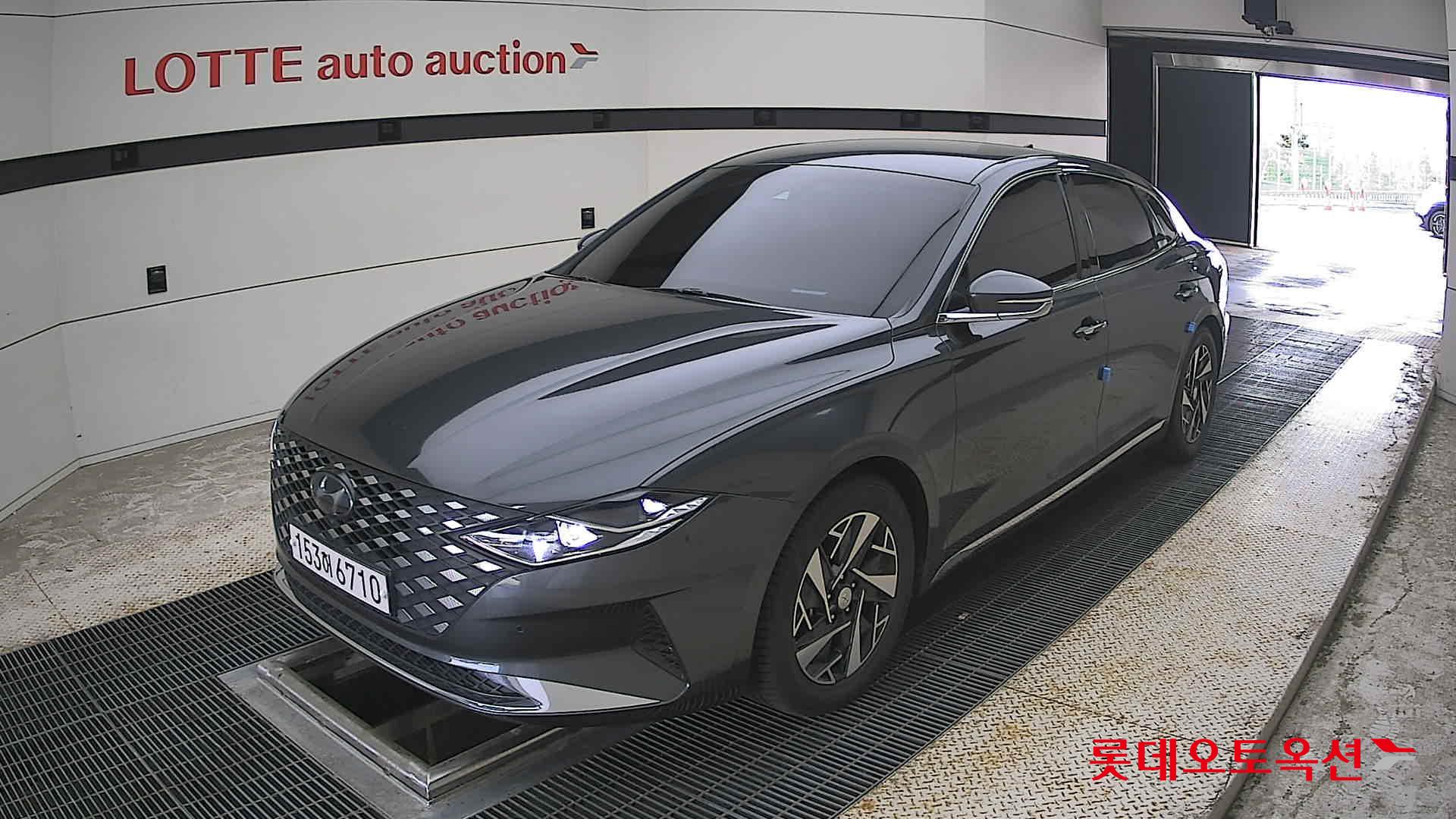2021 - hyundai grandeur