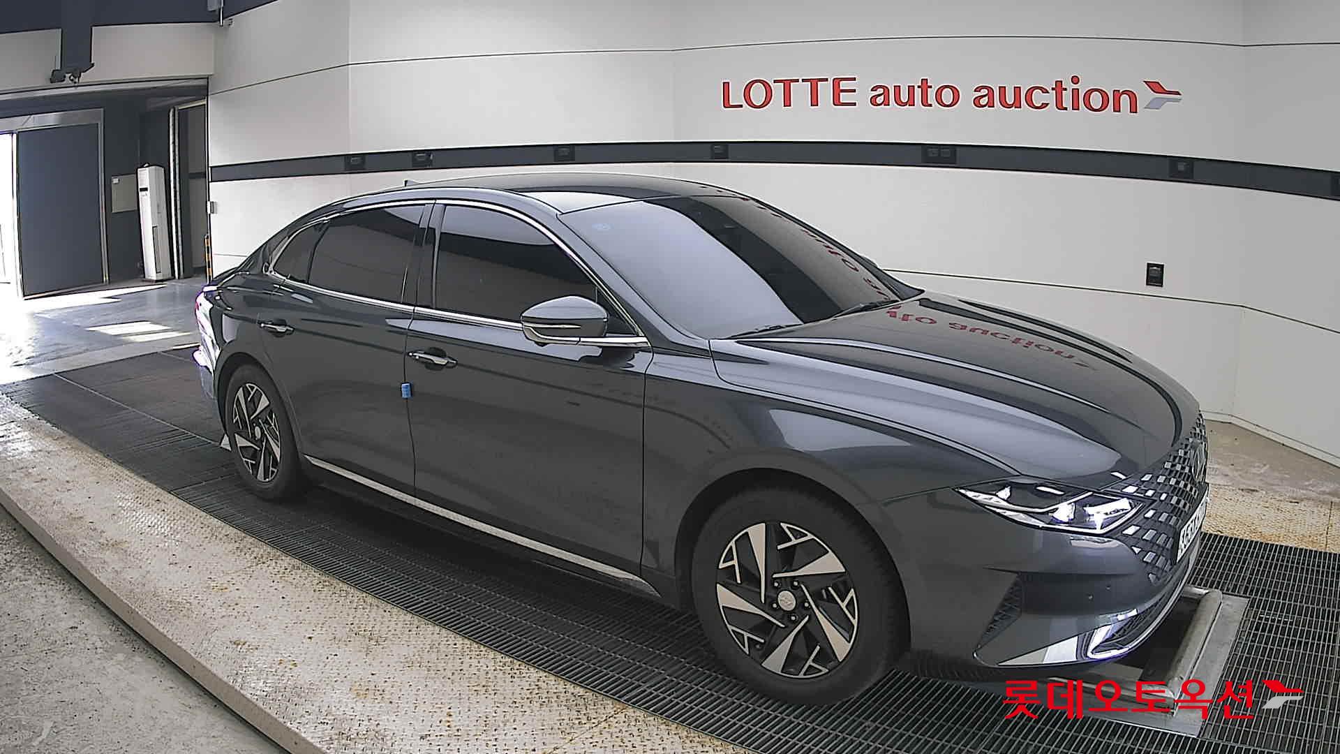 2021 - hyundai grandeur