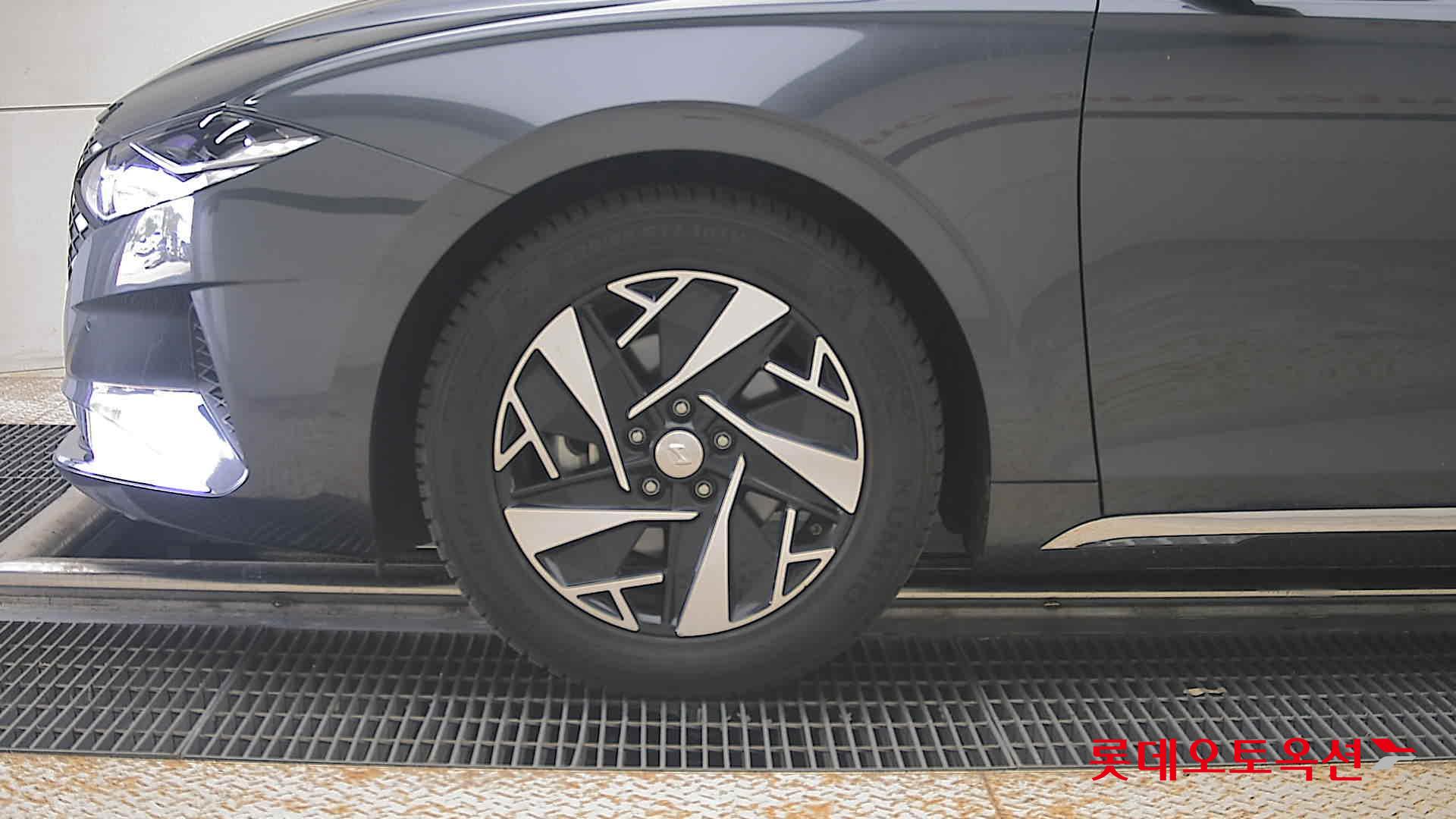 2021 - hyundai grandeur