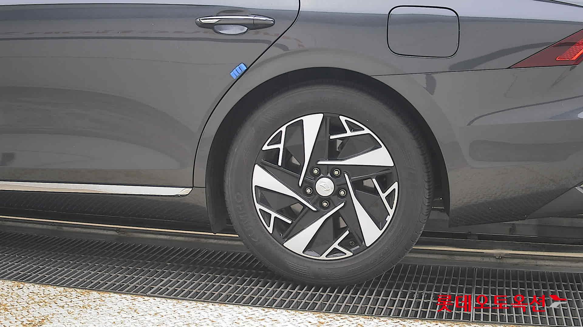 2021 - hyundai grandeur