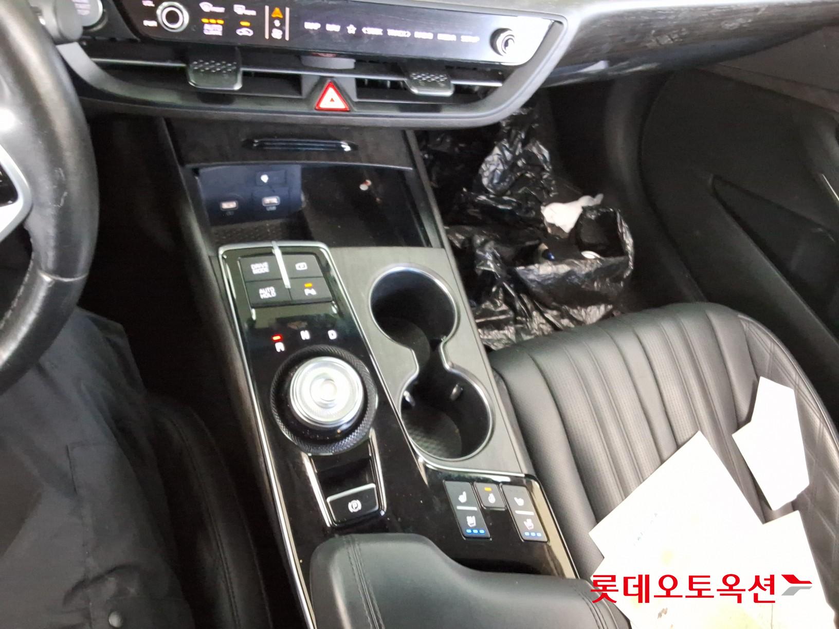 2022 - kia k8