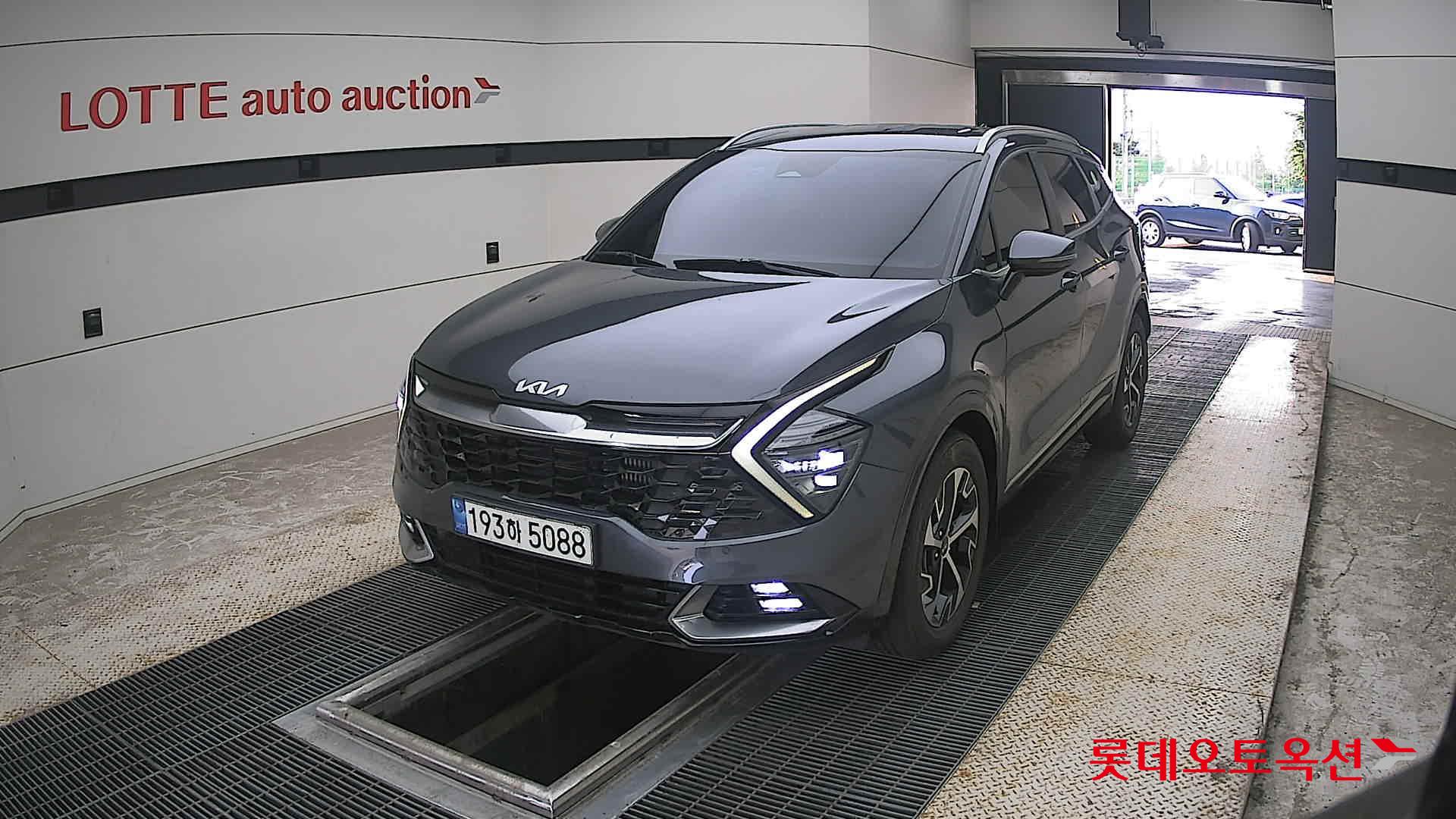 2022 - kia sportage