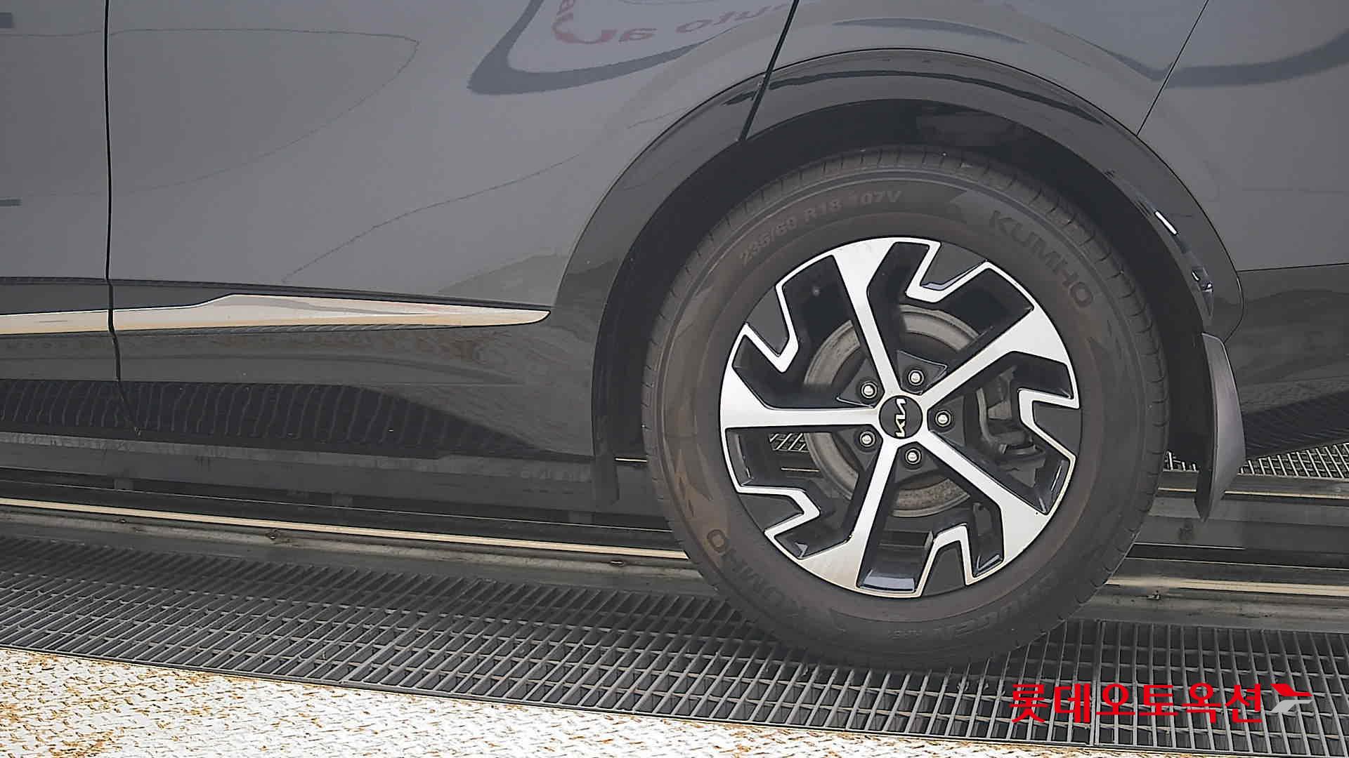 2022 - kia sportage