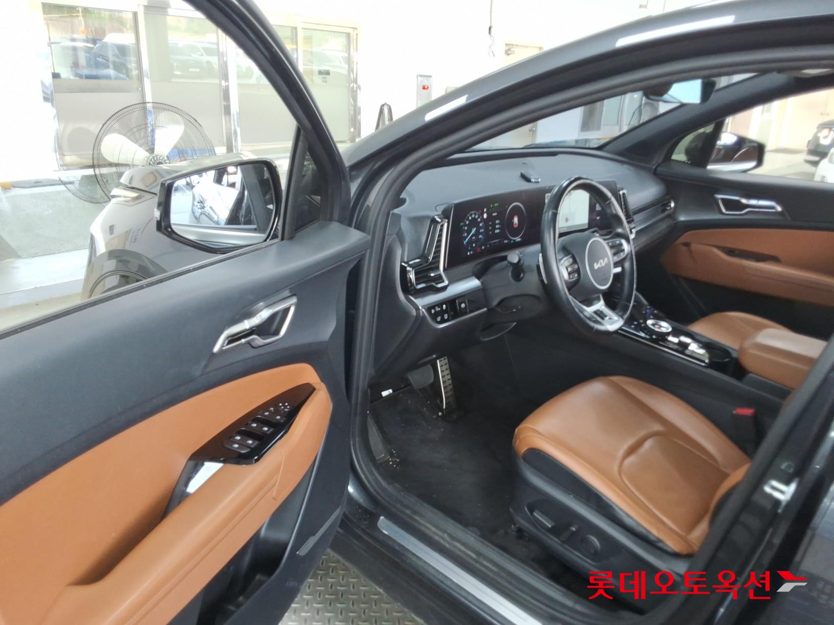 2022 - kia sportage