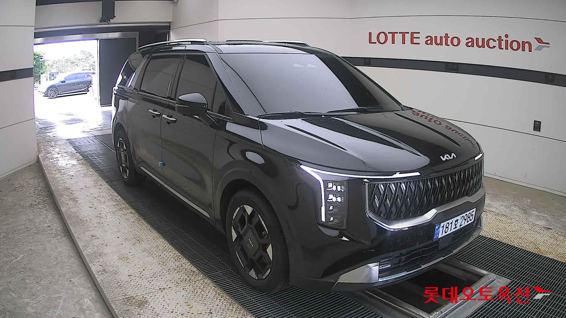 2025 - kia carnival