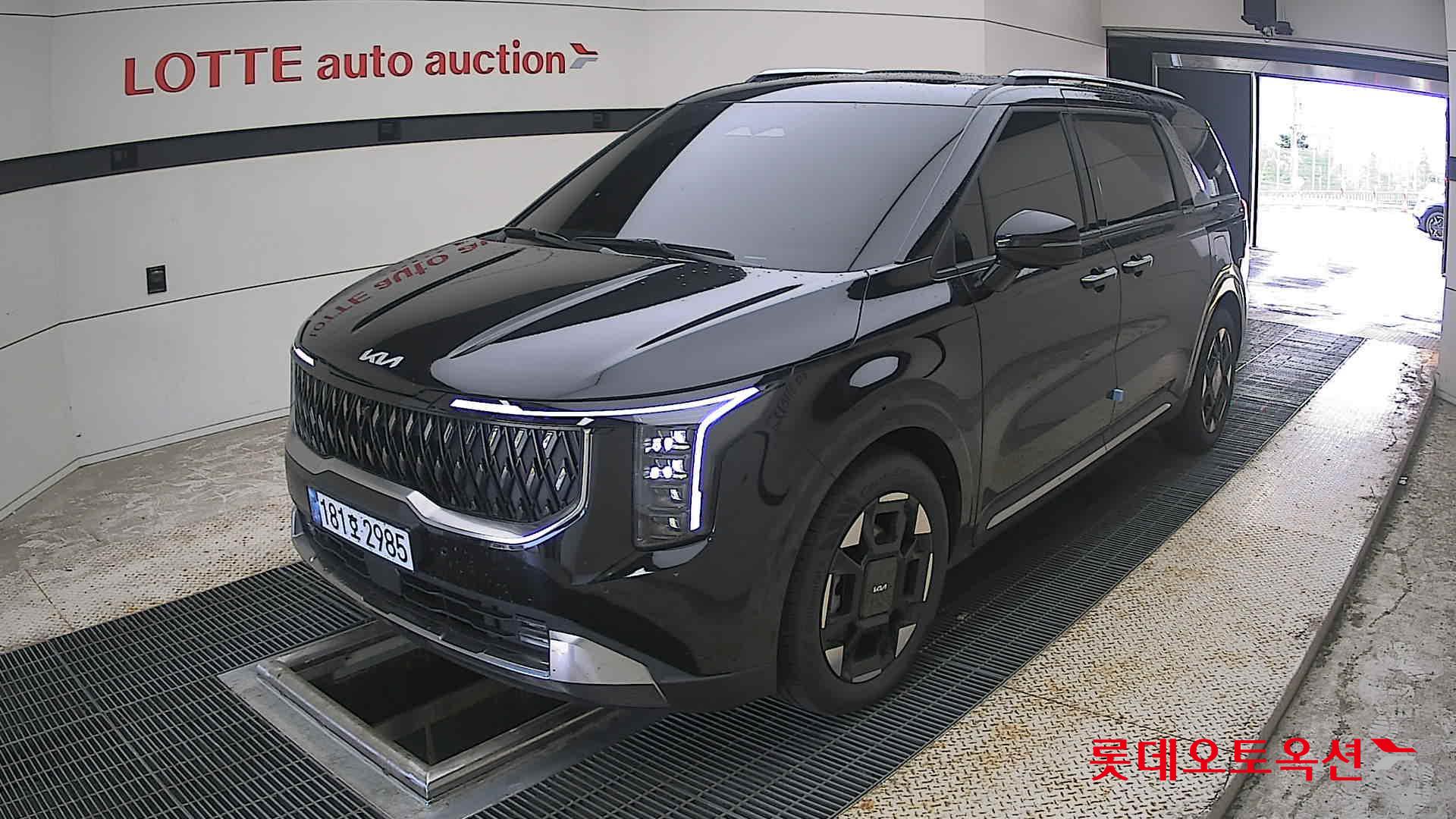 2025 - kia carnival