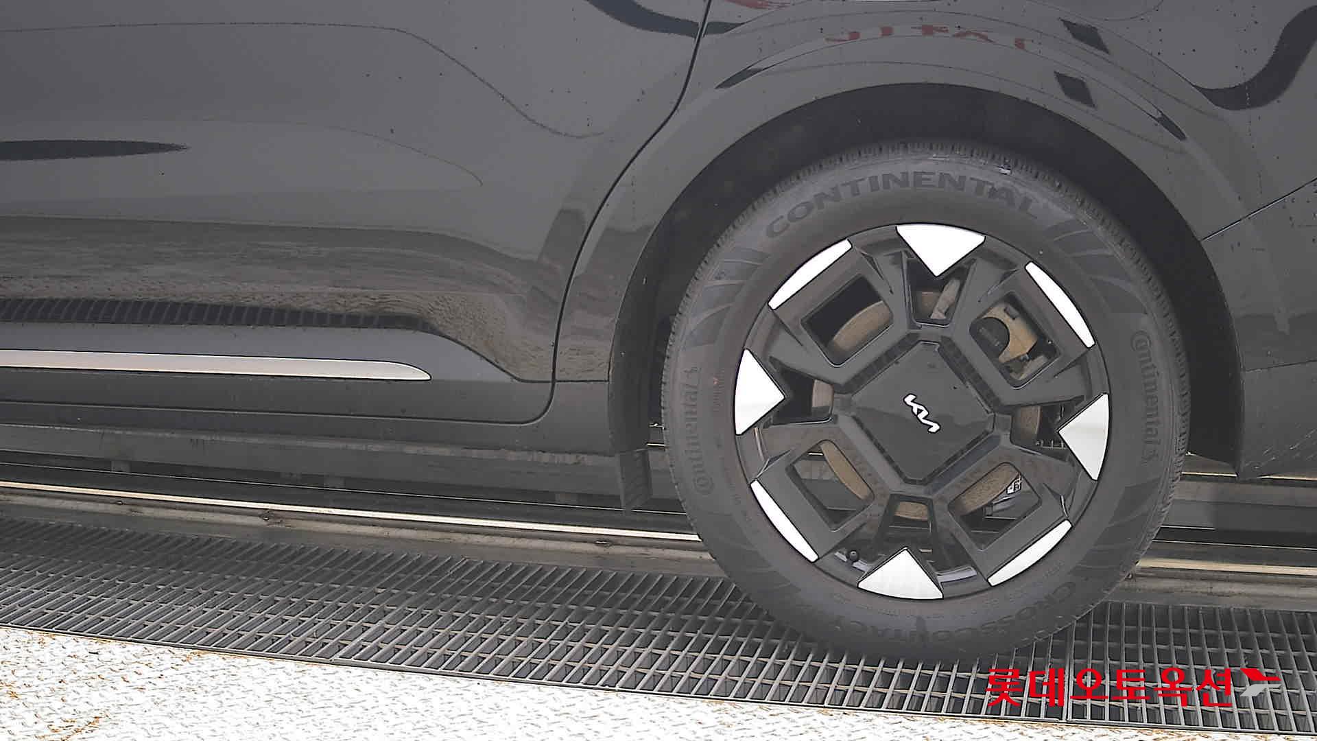 2025 - kia carnival