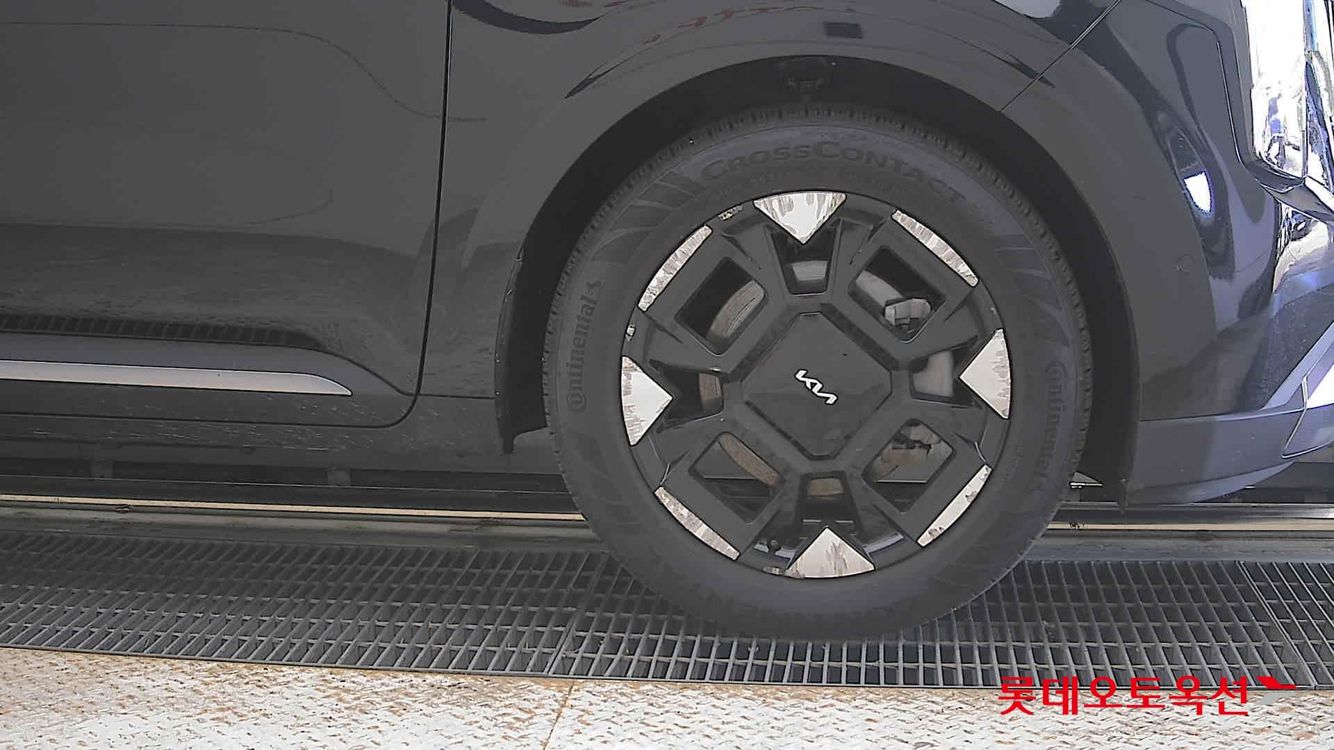 2025 - kia carnival