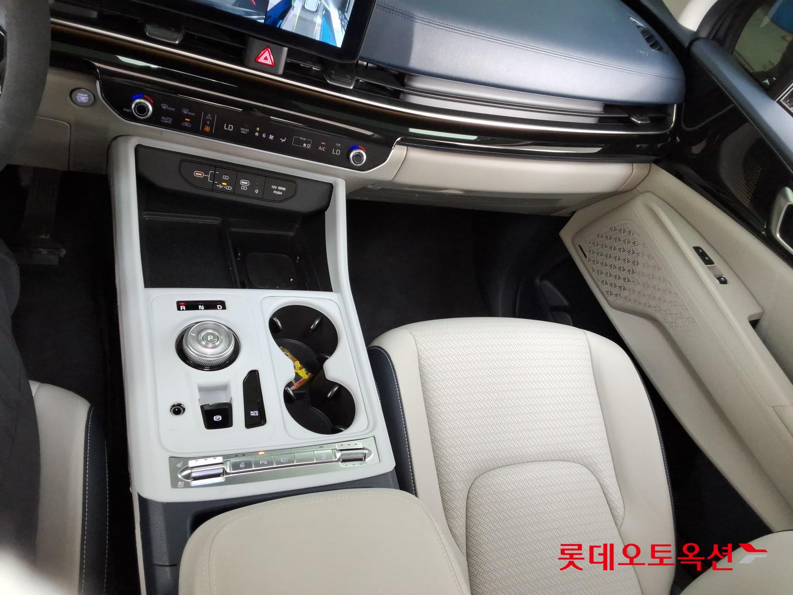 2025 - kia carnival
