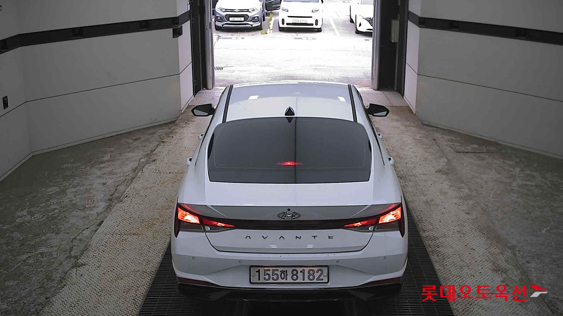 2021 - hyundai avante