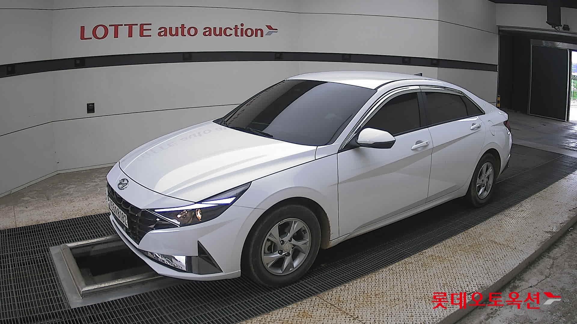 2021 - hyundai avante