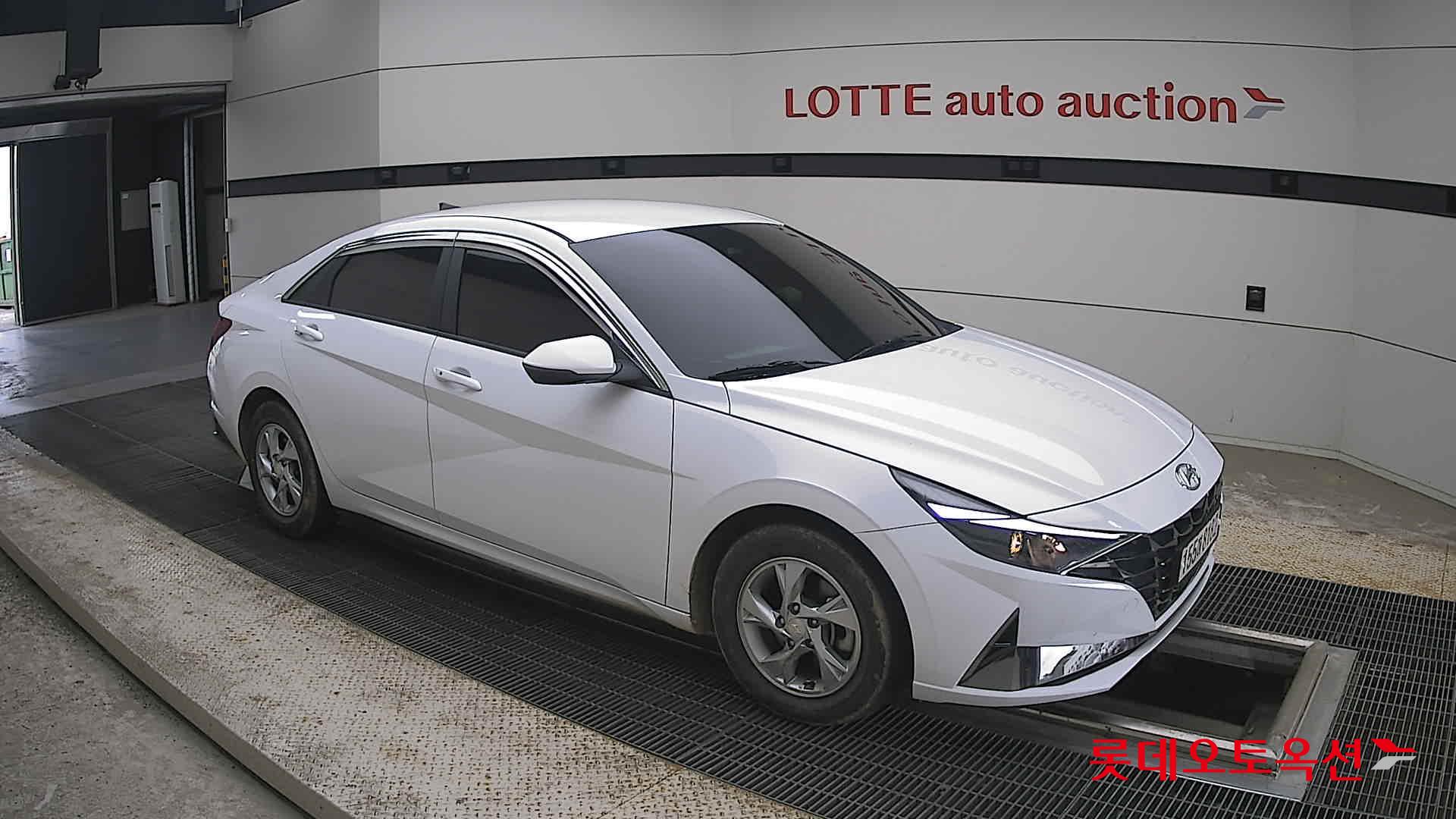 2021 - hyundai avante
