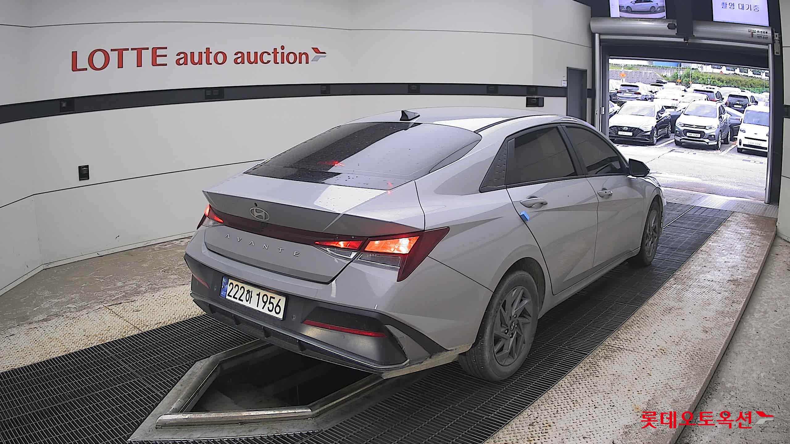 2024 - hyundai avante