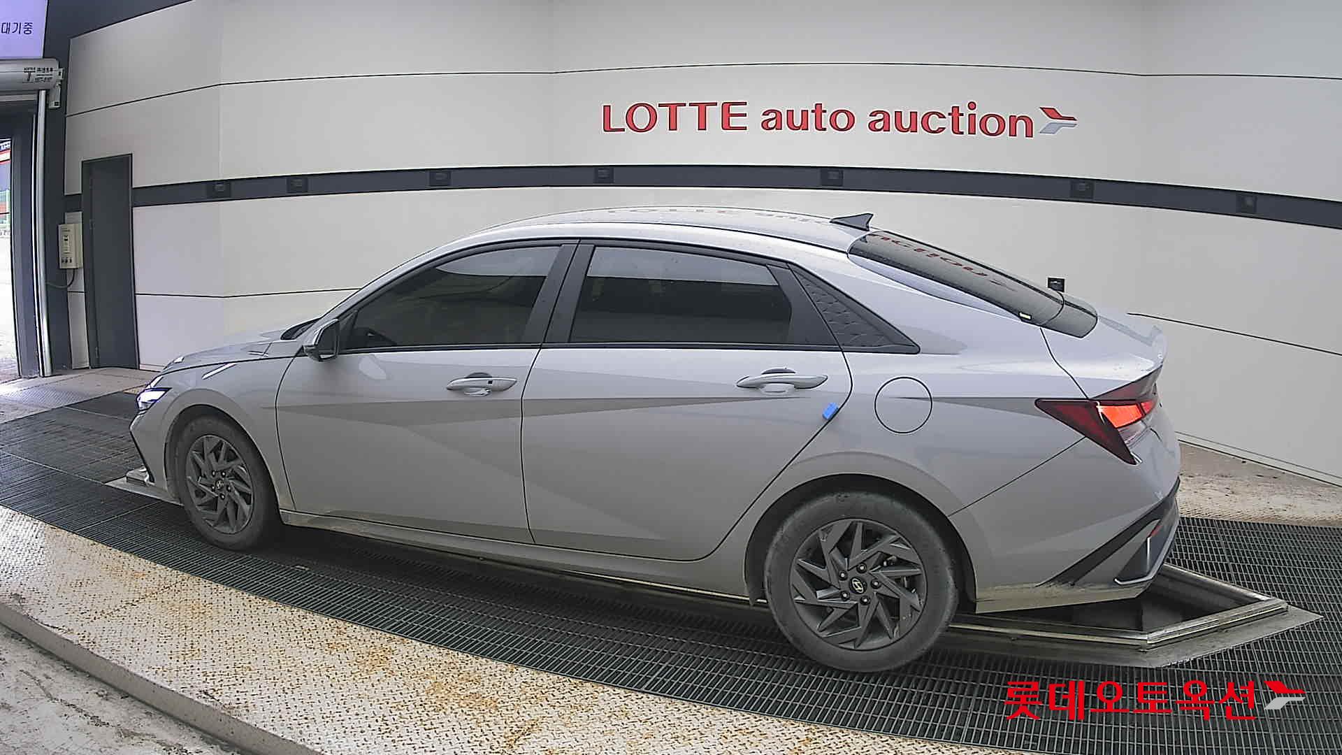 2024 - hyundai avante