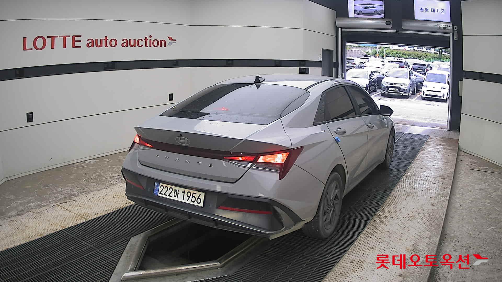 2024 - hyundai avante