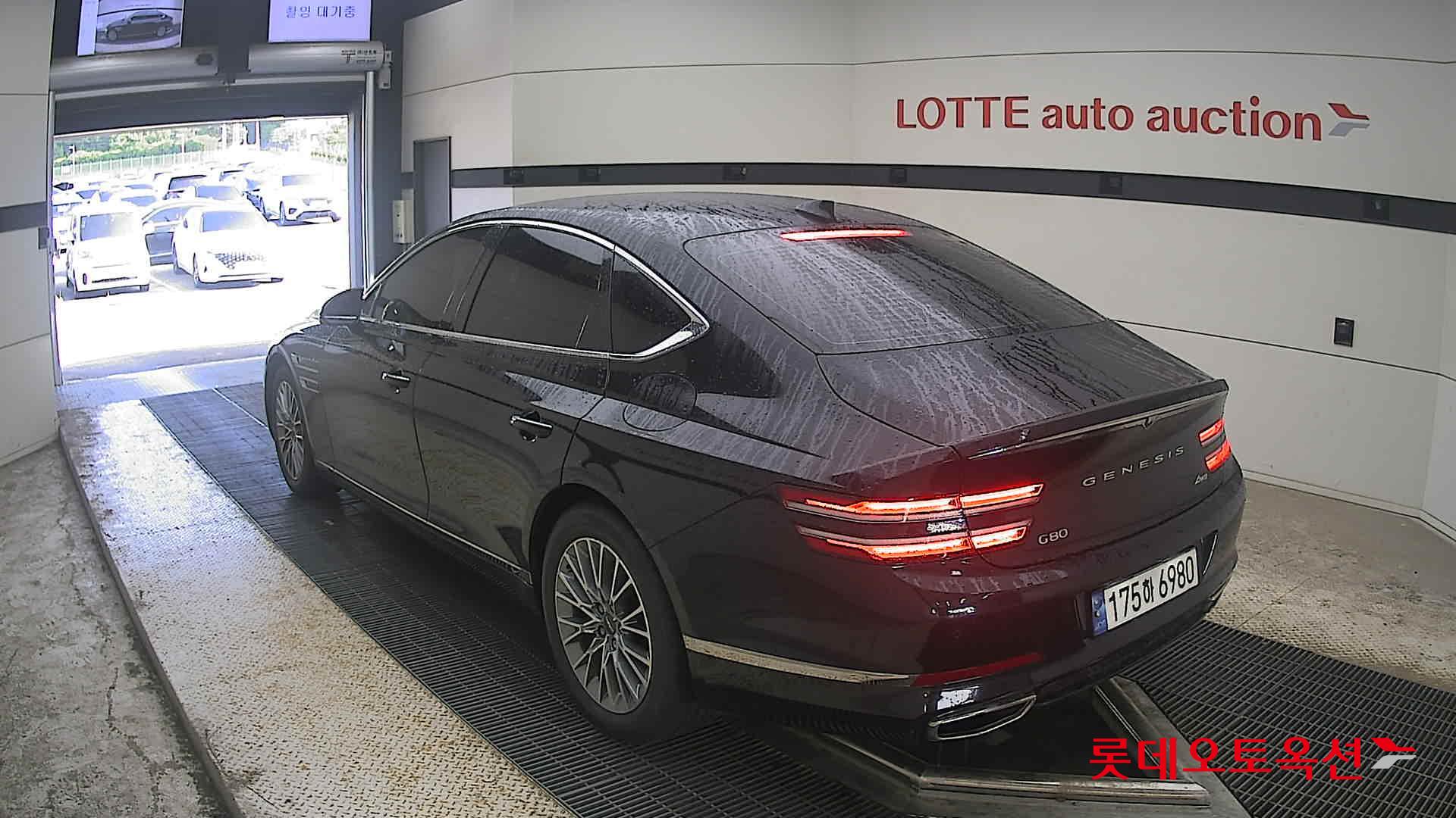 2024 - genesis g80