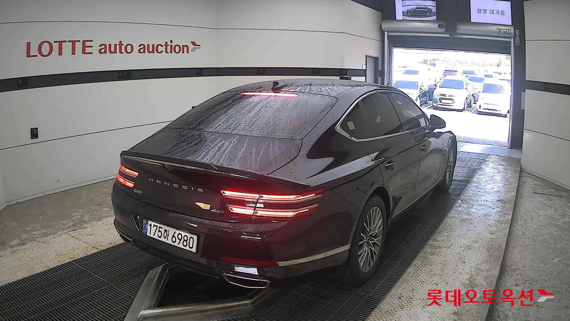 2024 - genesis g80