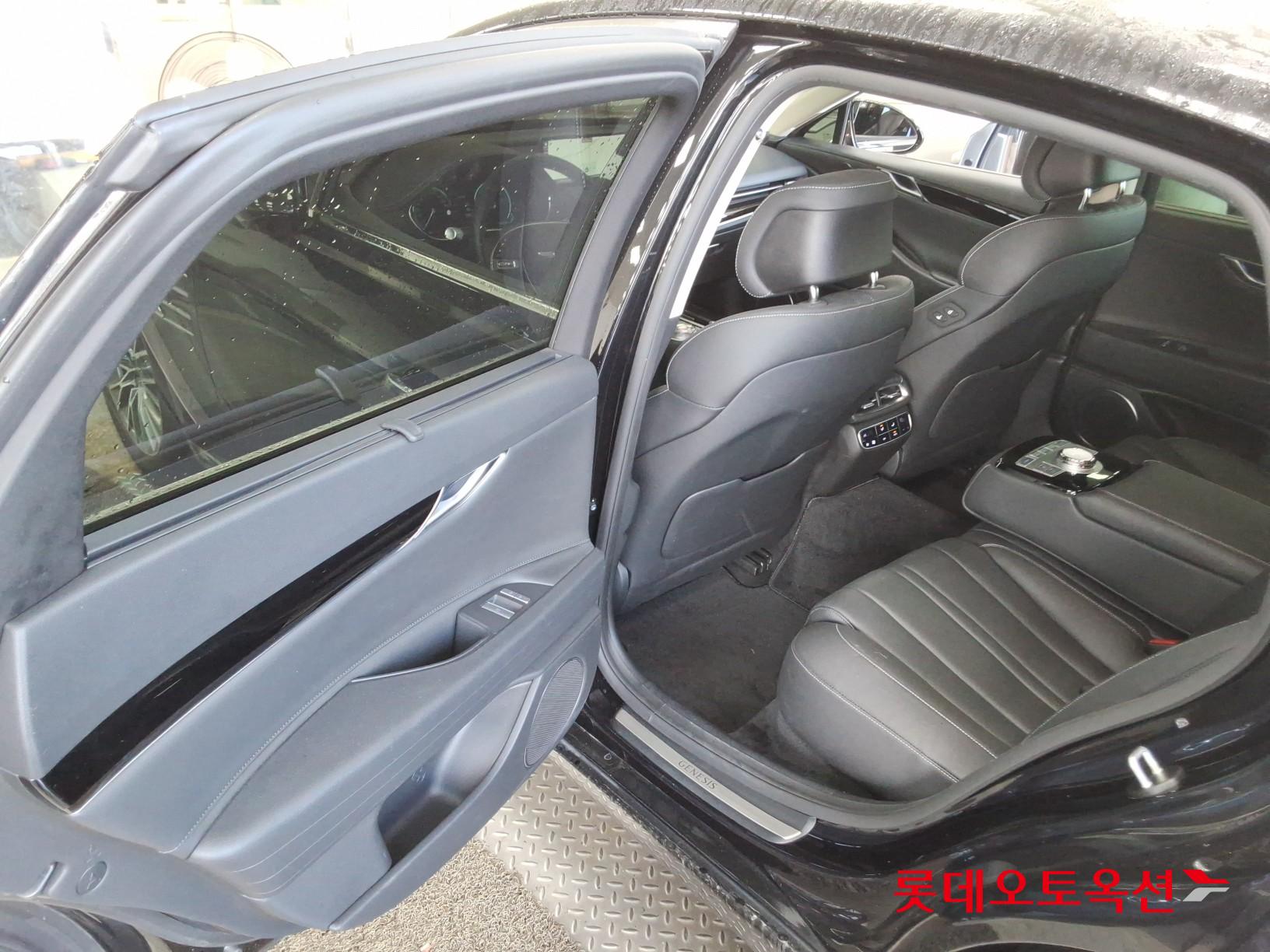 2024 - genesis g80