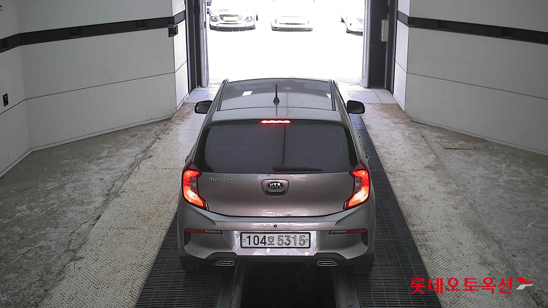 2021 - kia morning