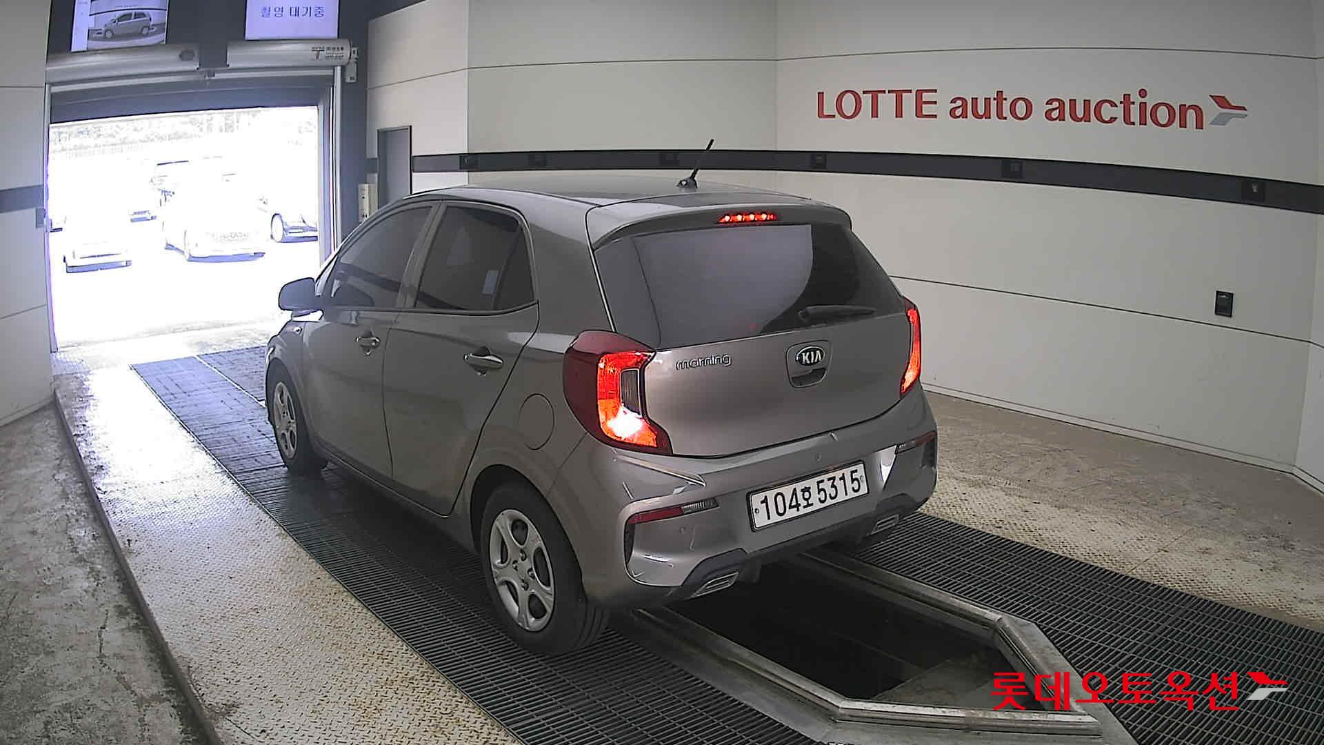 2021 - kia morning
