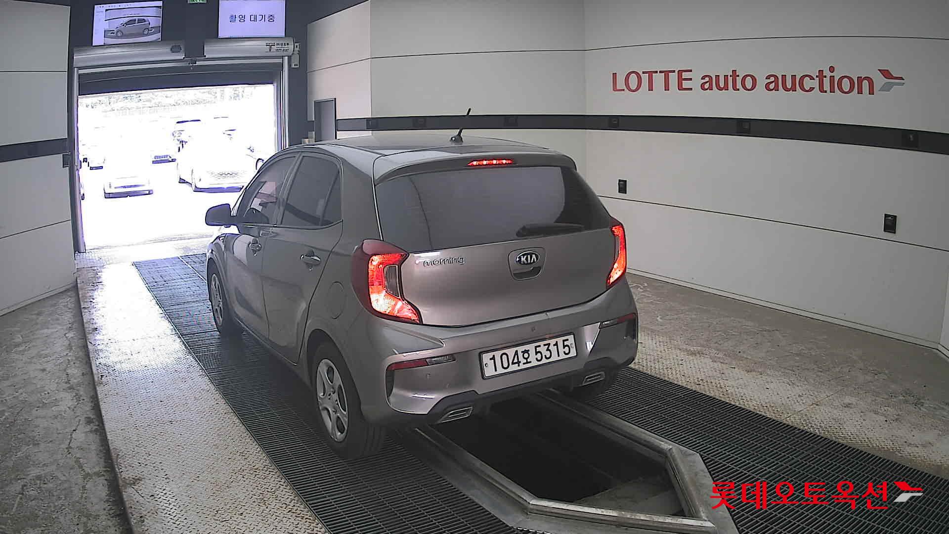 2021 - kia morning
