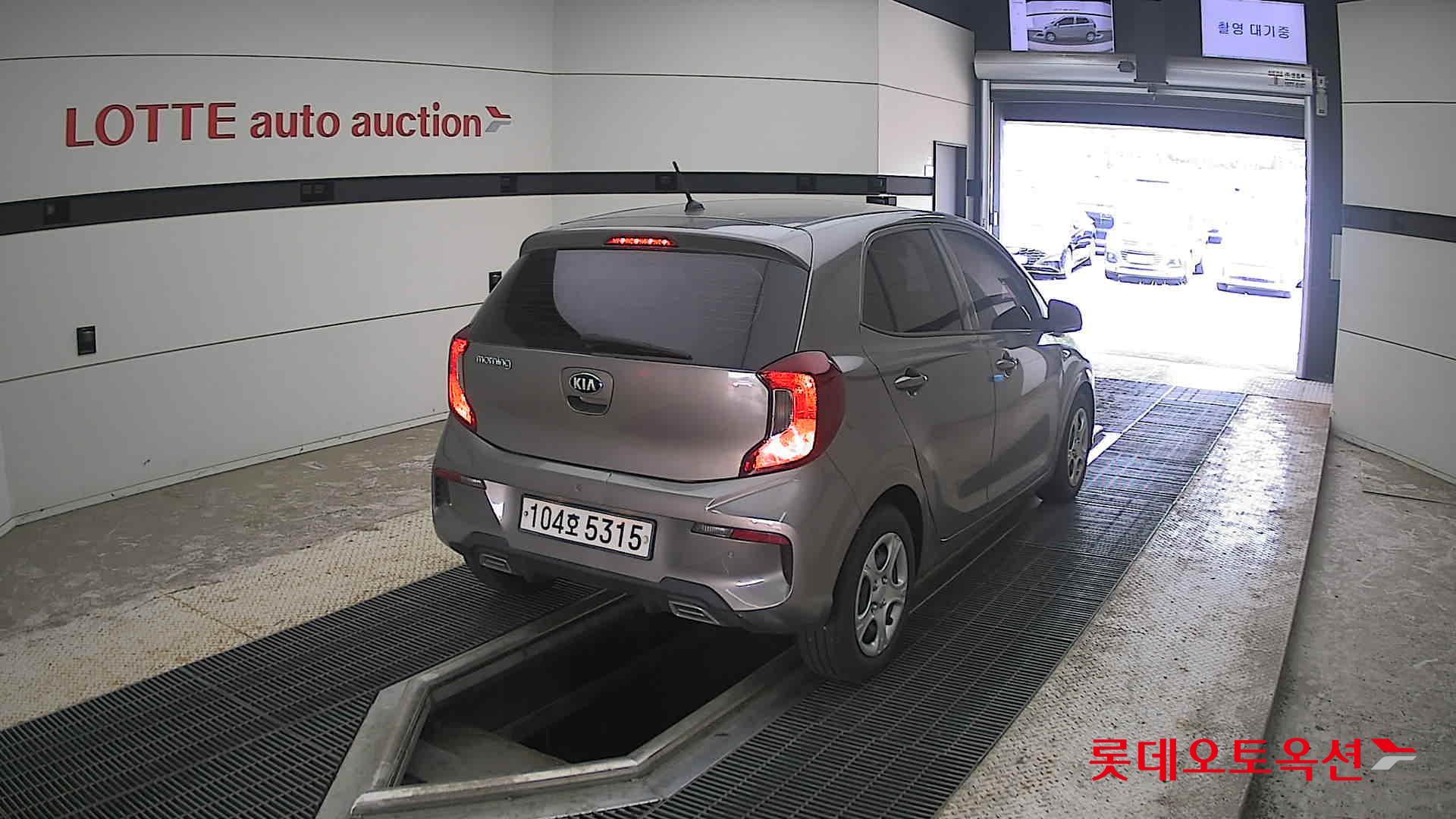 2021 - kia morning