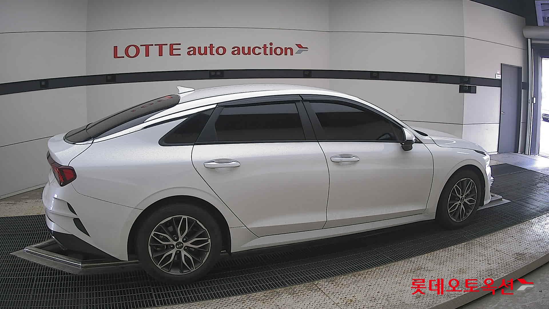 2020 - kia k5