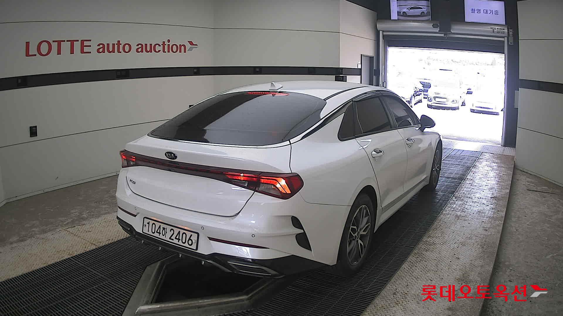 2020 - kia k5