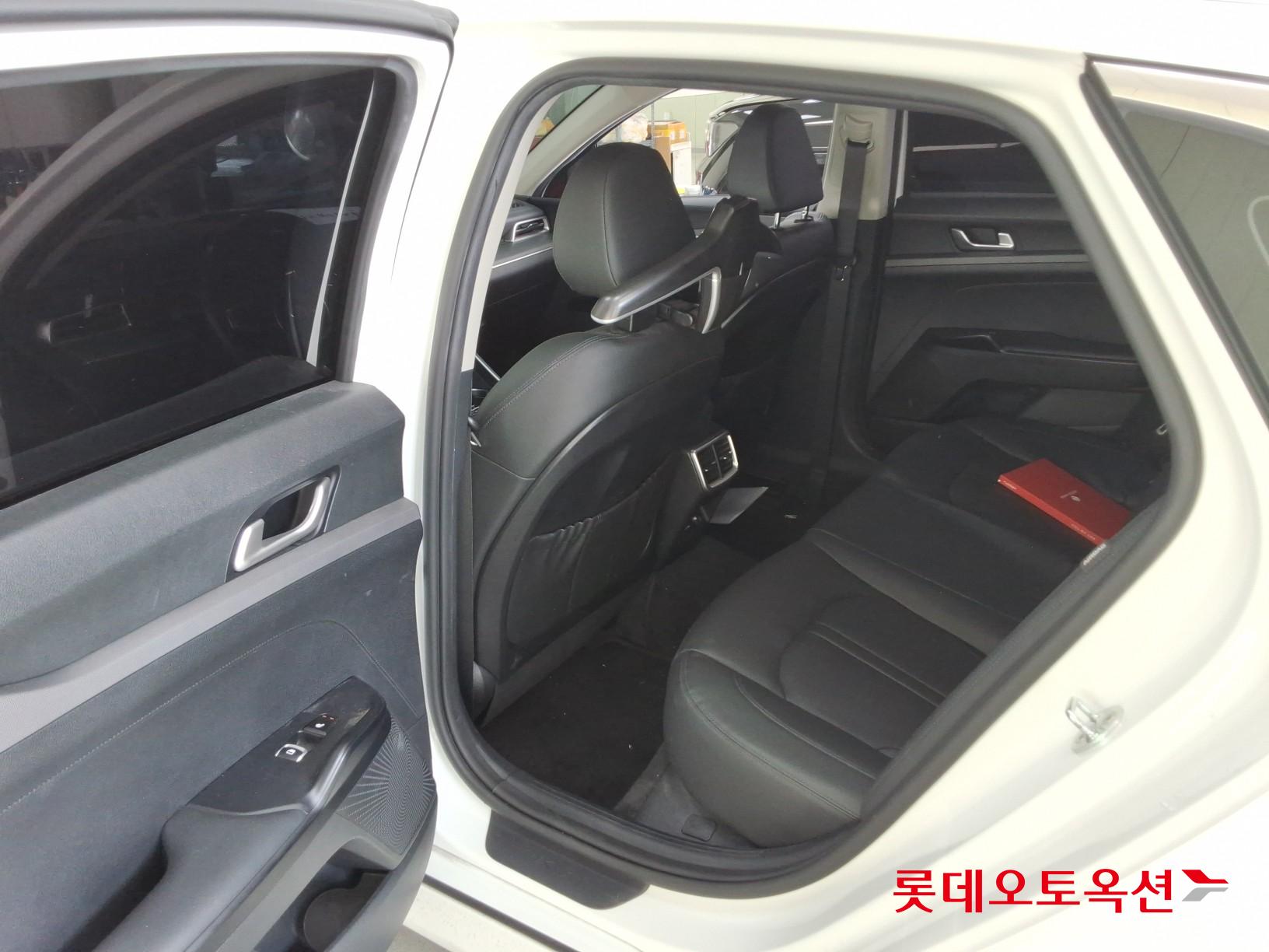 2020 - kia k5