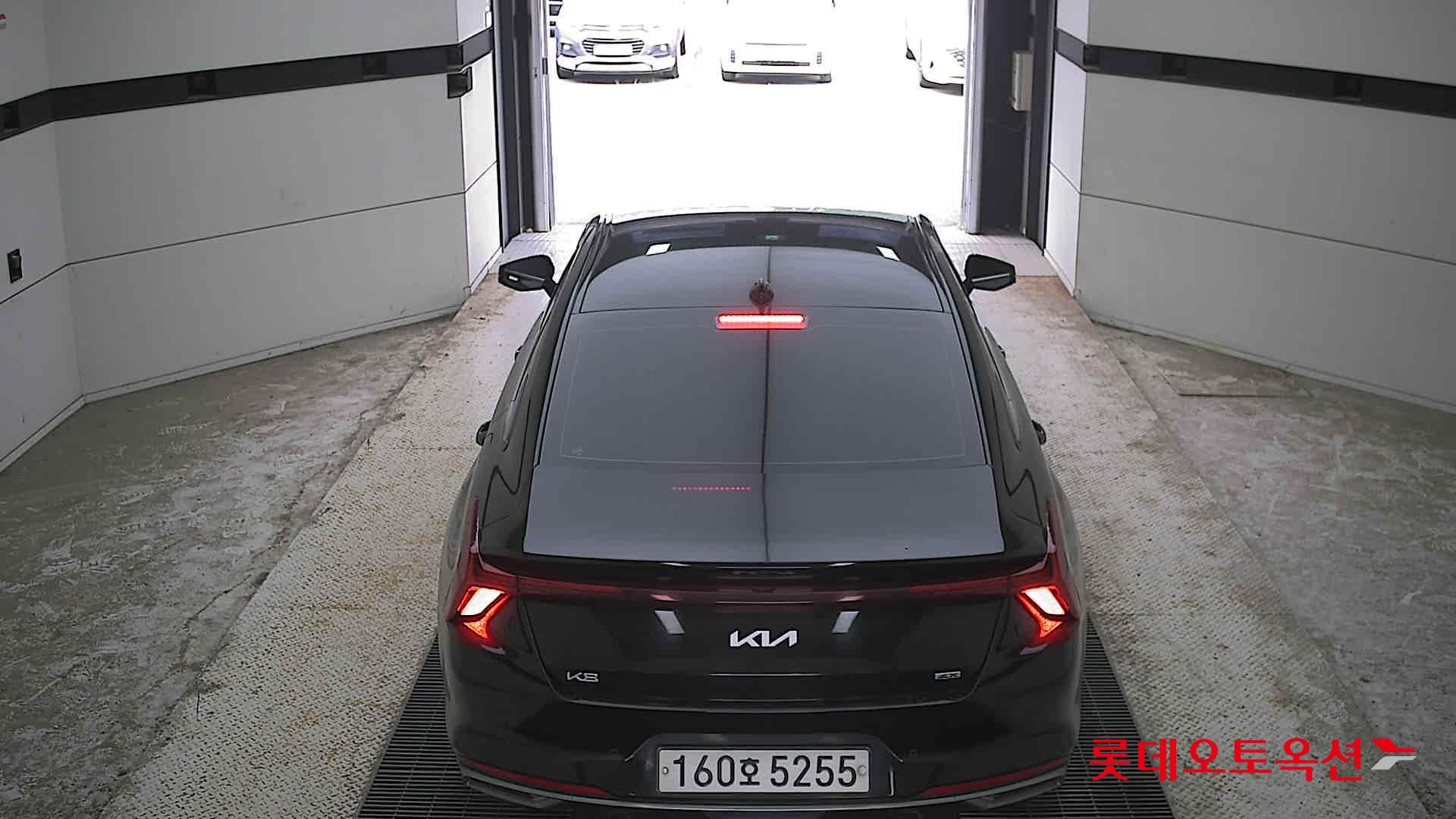 2022 - kia k8