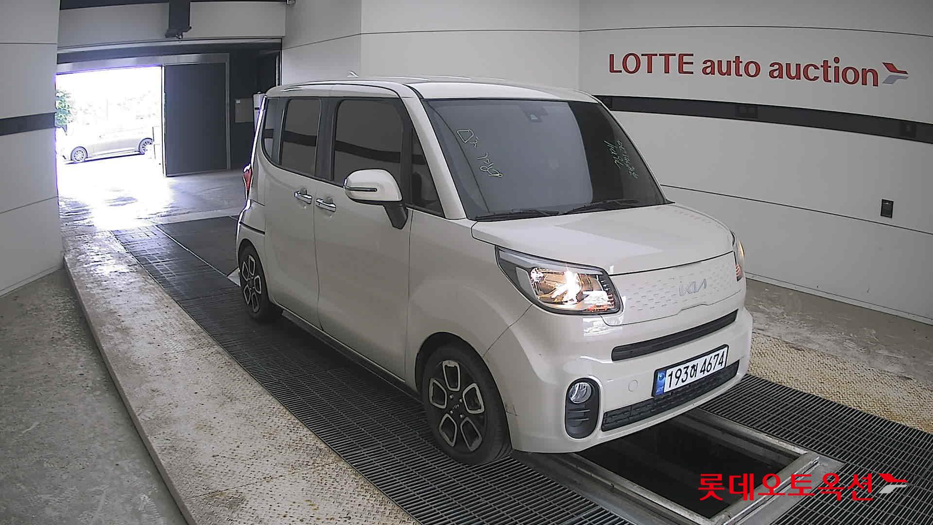 2022 - kia ray