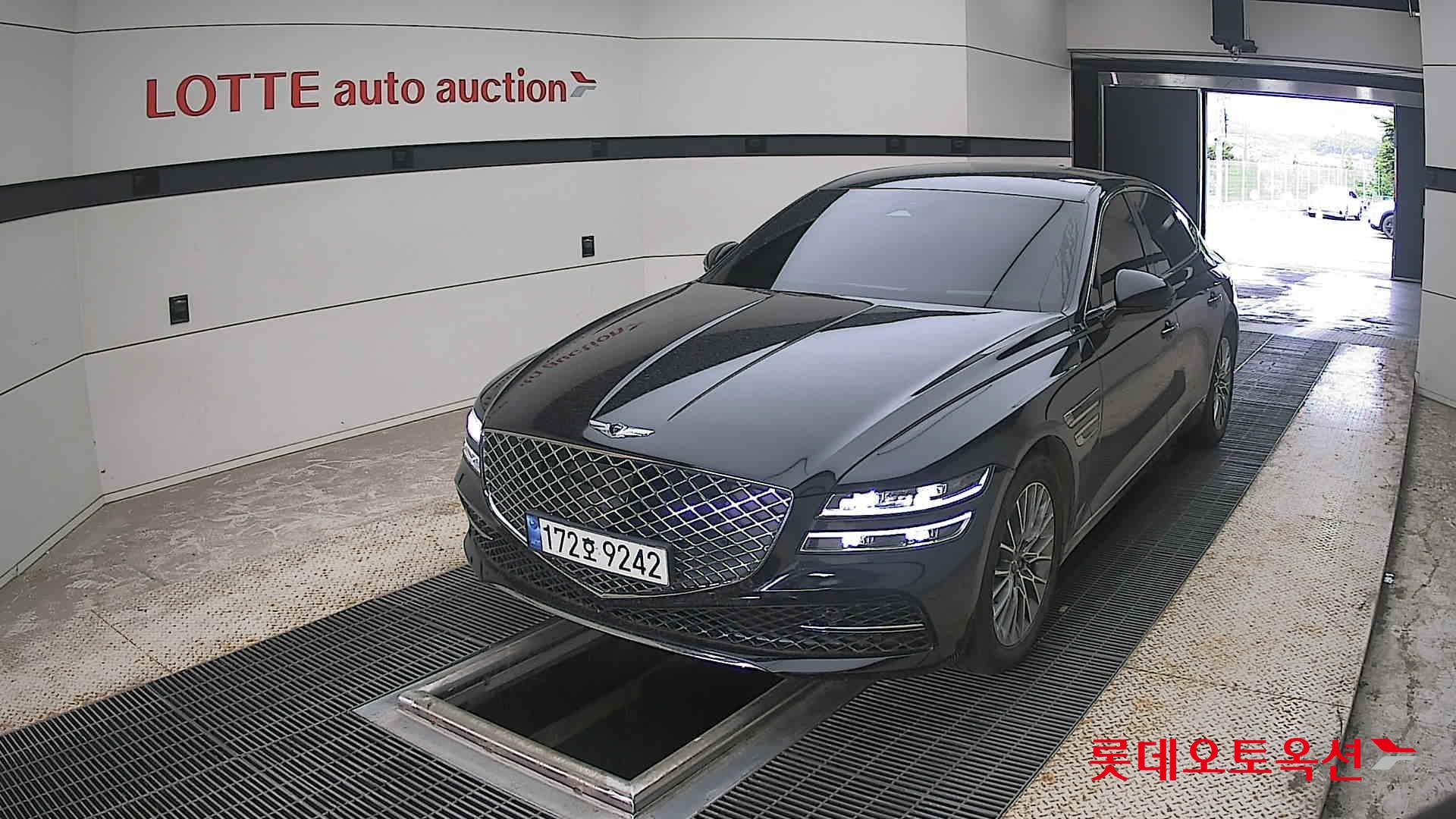 2022 - genesis g80