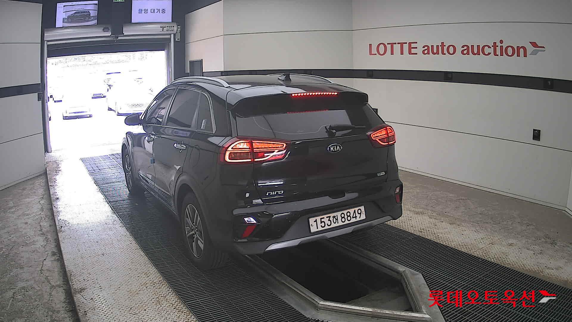 2021 - kia niro