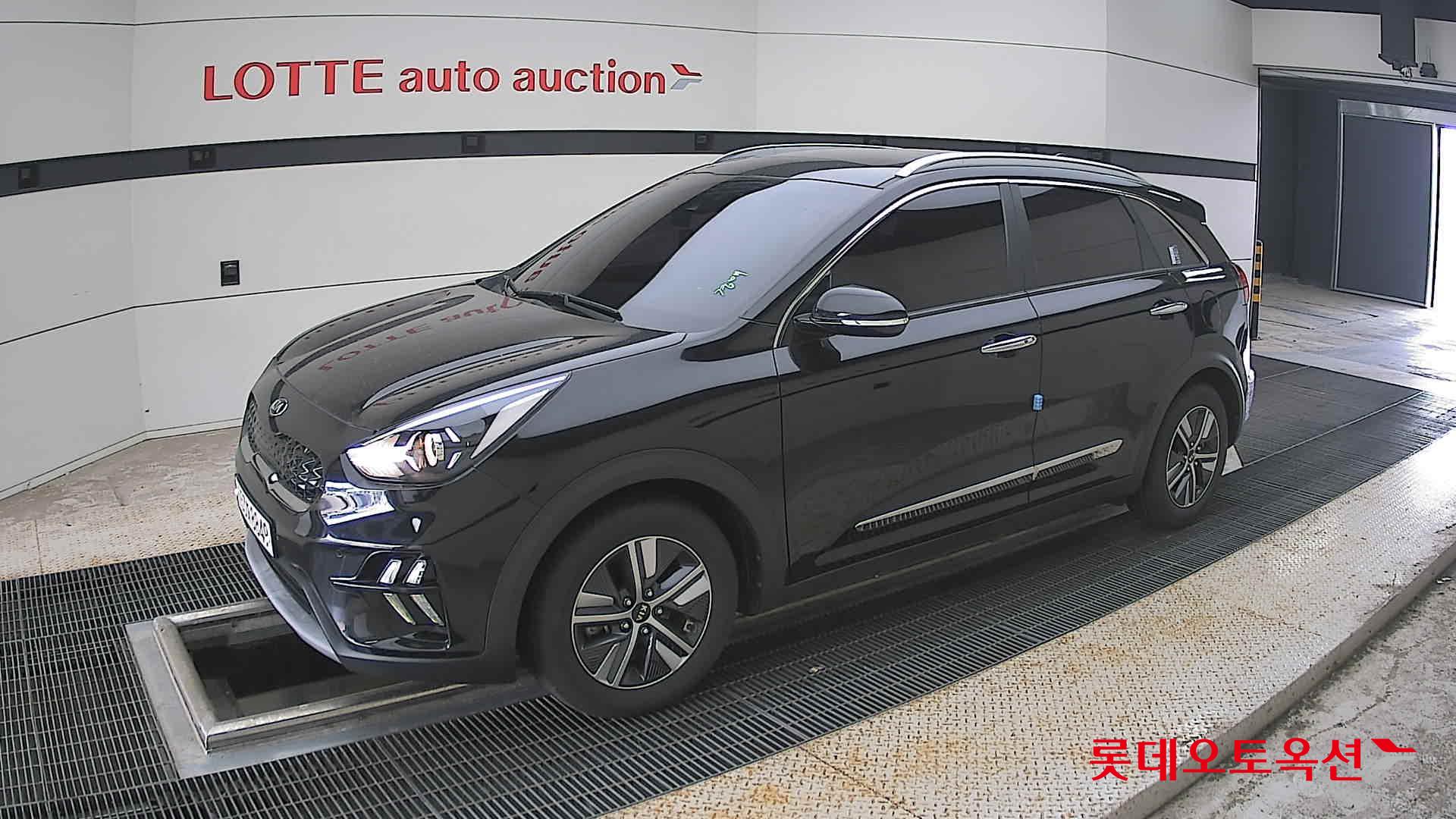 2021 - kia niro